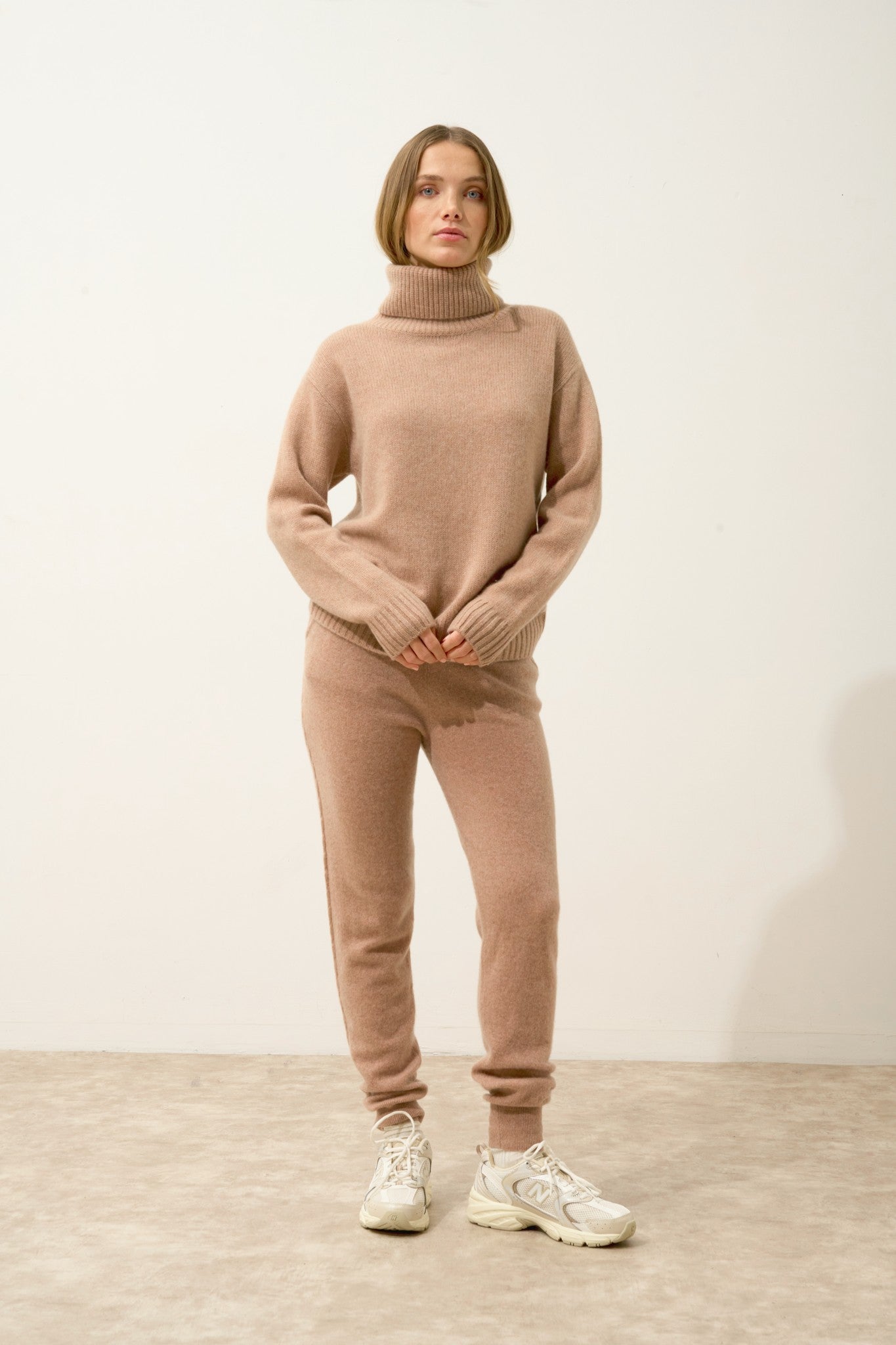 iseria pull col roulé 4 fils camel chiné 100% cachemire