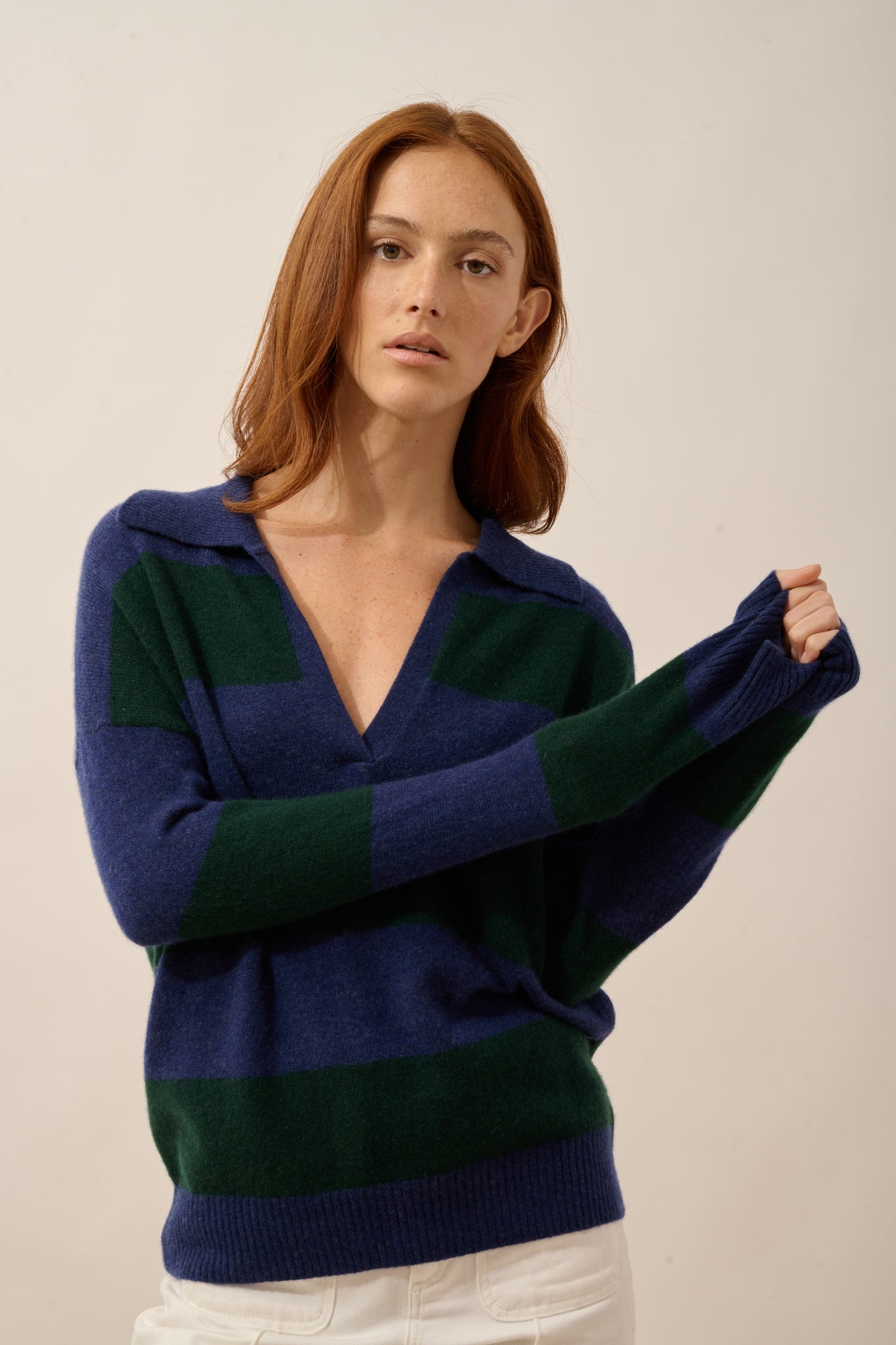 IVANA polo shirt with crossover collar in two-tone midnight blue/cypress green