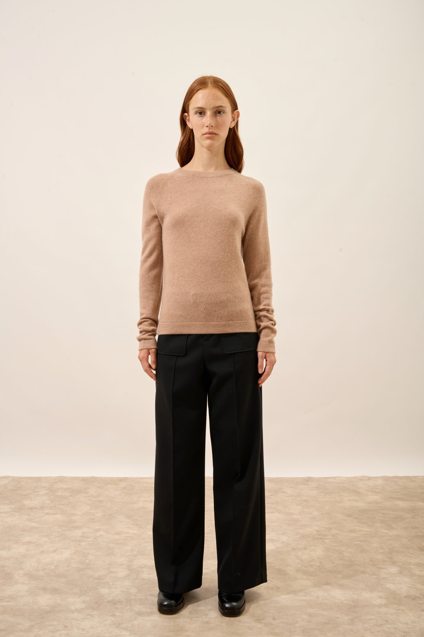 JANE round-neck sweater camel mottled