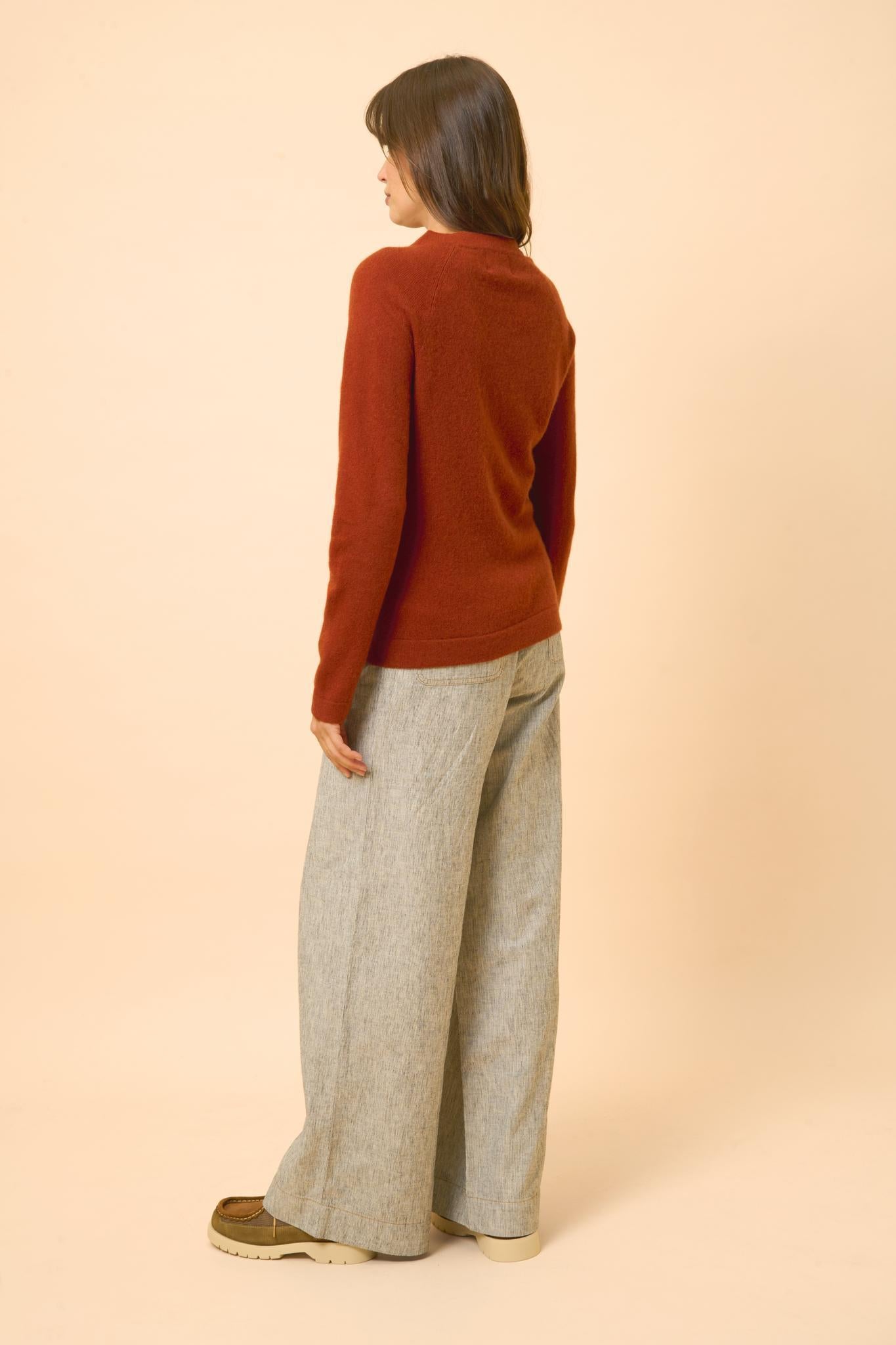 JANE squirrel round-neck sweater