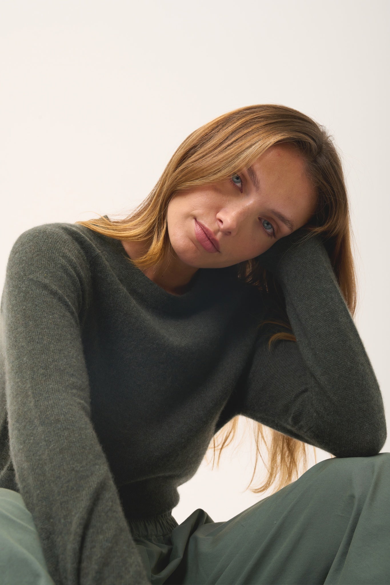 JANE pull col rond kaki chiné