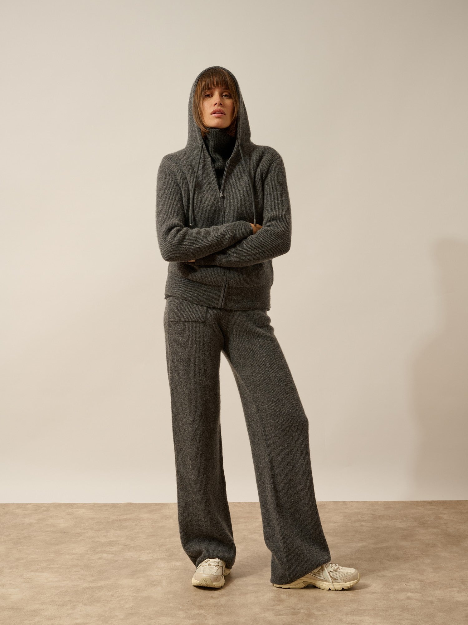 jijisun zip-up hooded cardigan in heathered charcoal gray