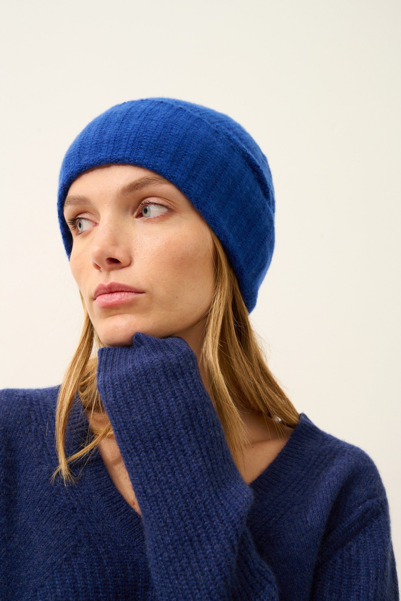 jin bonnet 6 fils outremer 100% cachemire