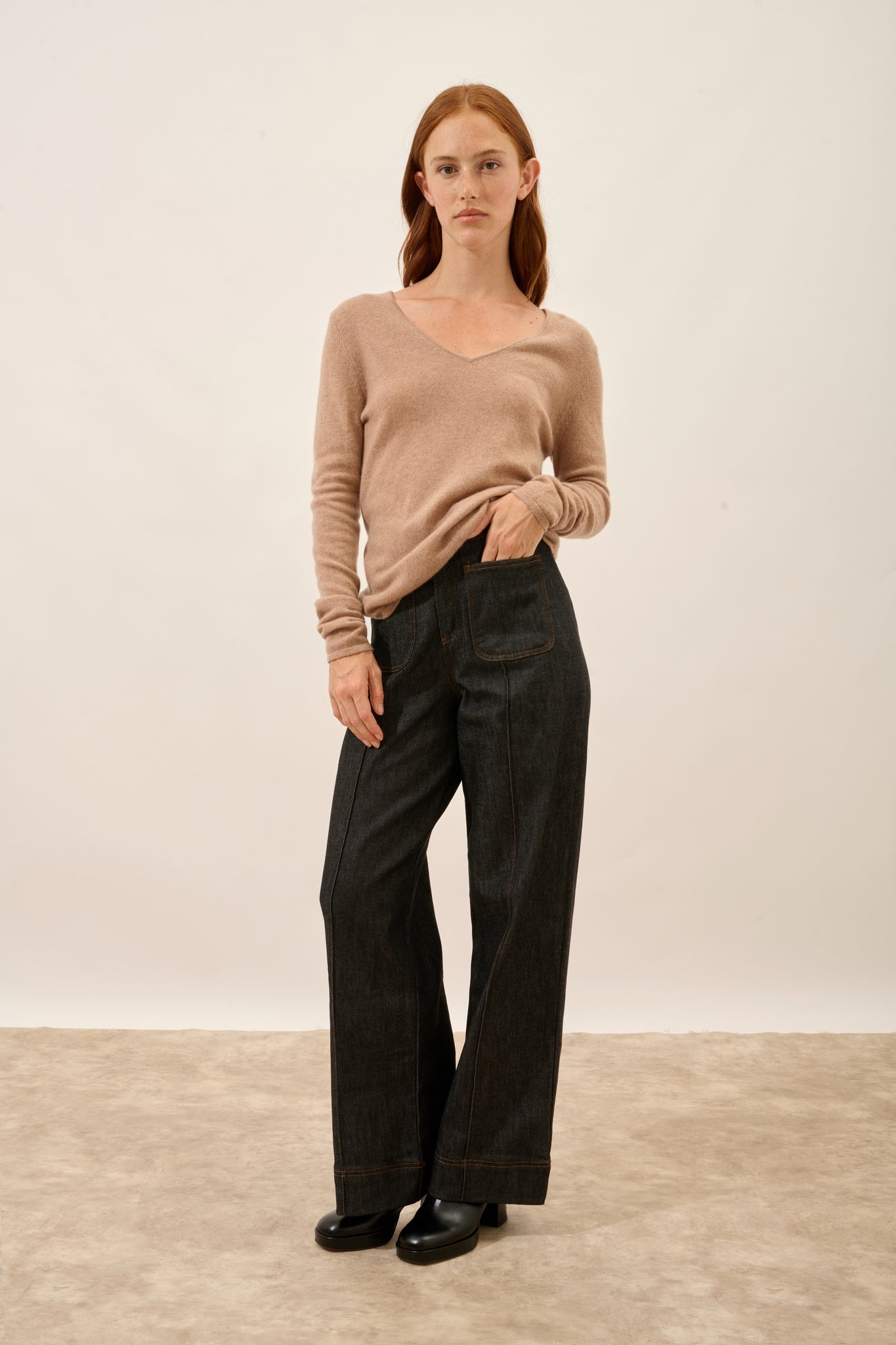 JOAN v-neck sweater camel mottled