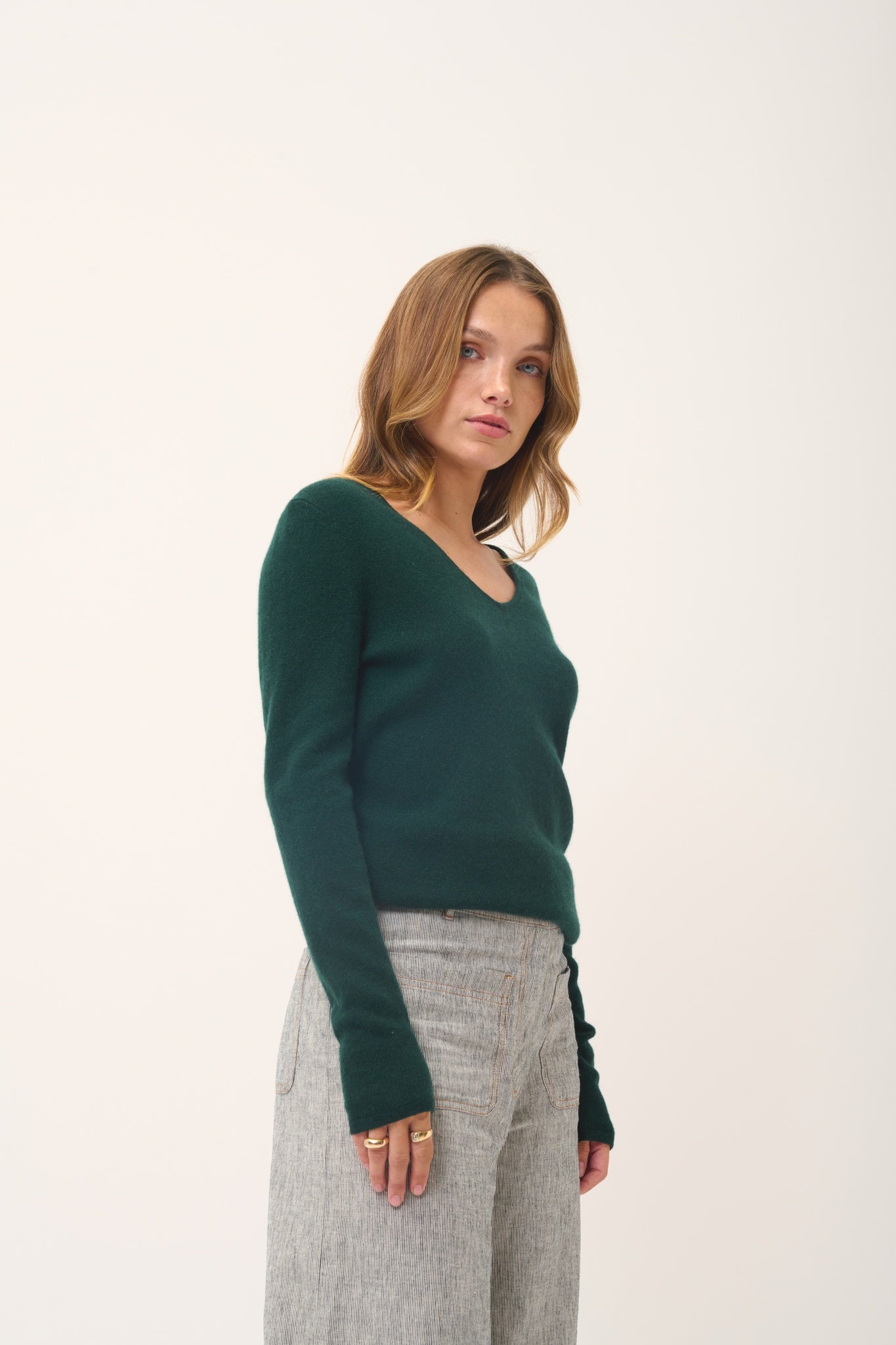 JOAN v-neck sweater cypress