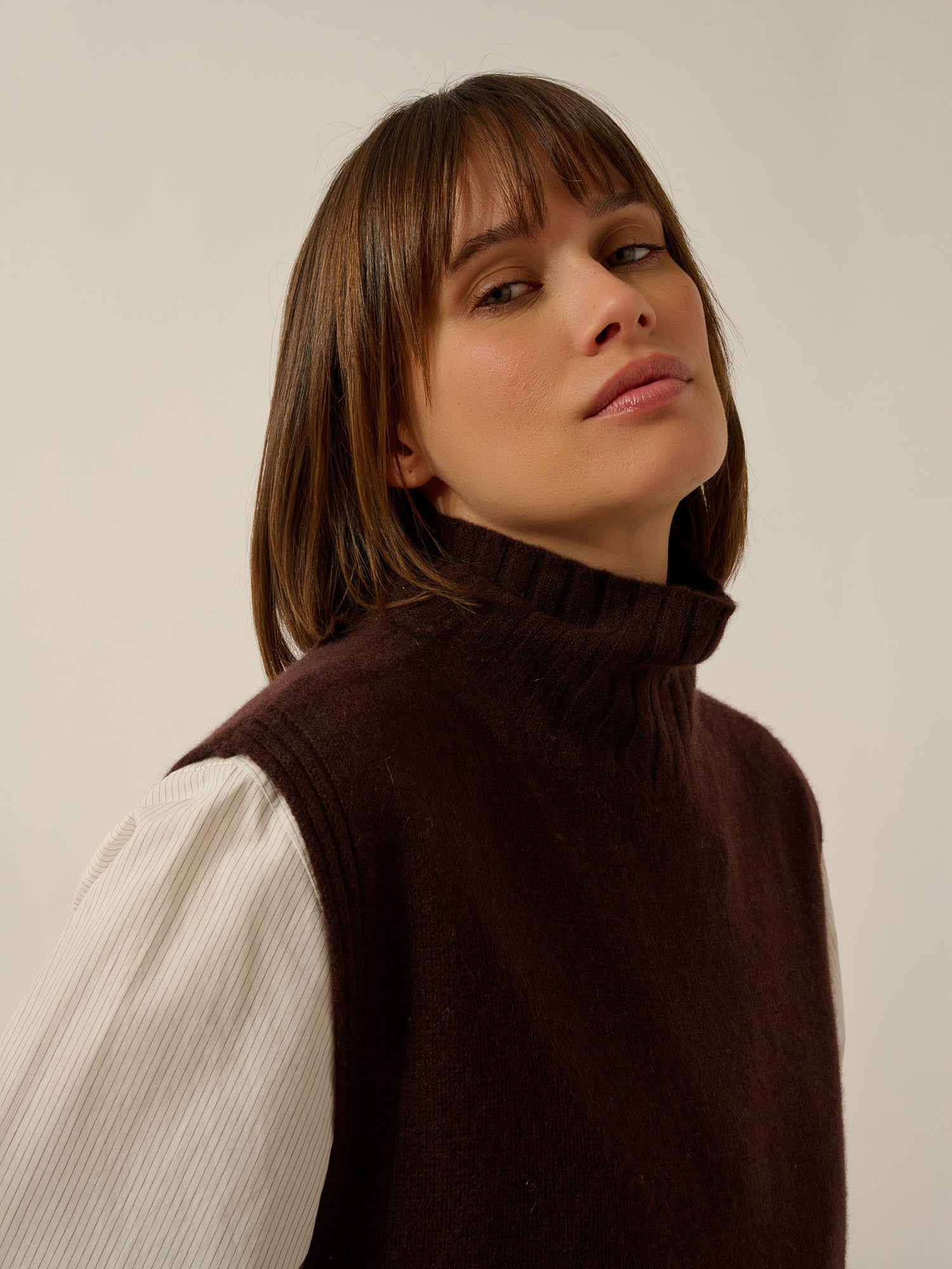 Johana open poncho with turtleneck, 4-ply chocolate brown