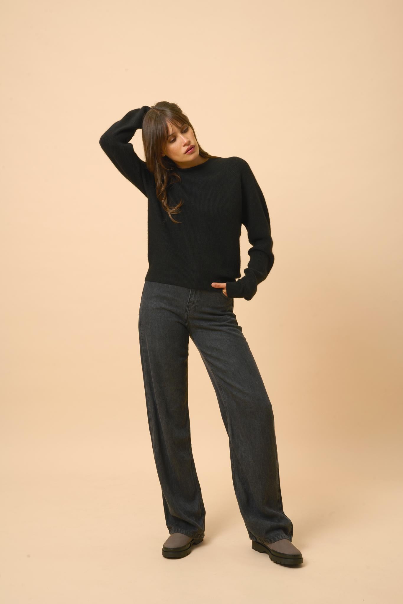 JONA pull col rond noir