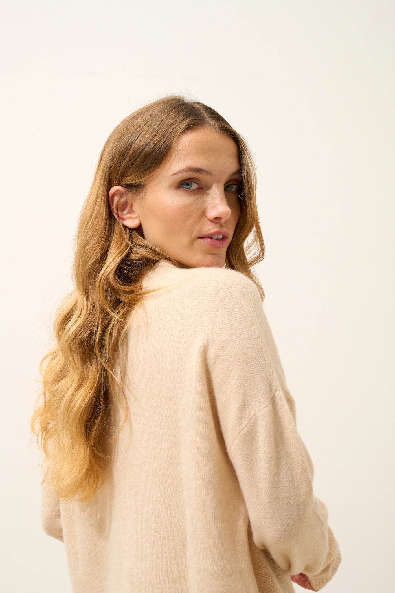 JOSPE pull col rond sable