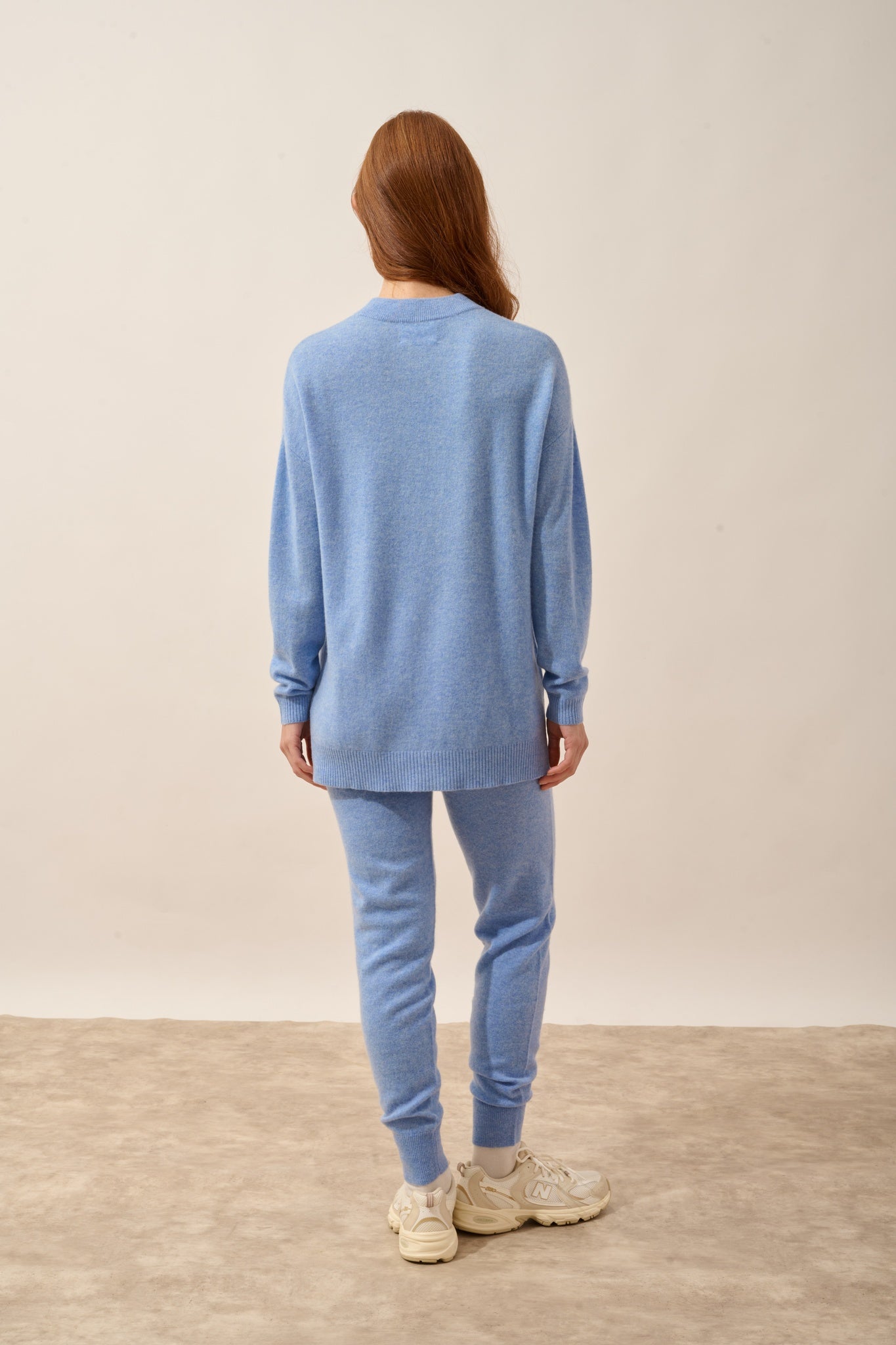 JOSPE sky round neck sweater