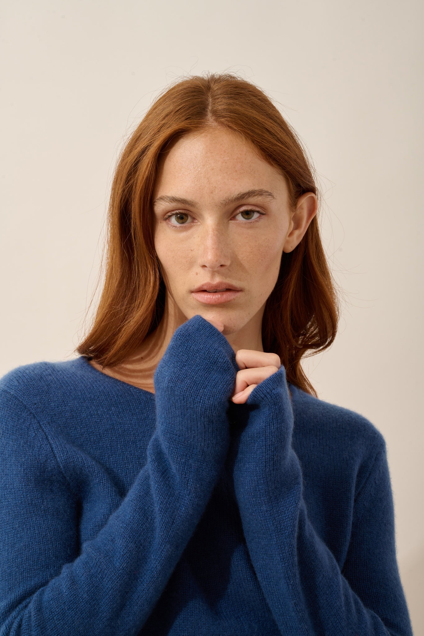 JOYCE pull col rond 4 fils bleu perse