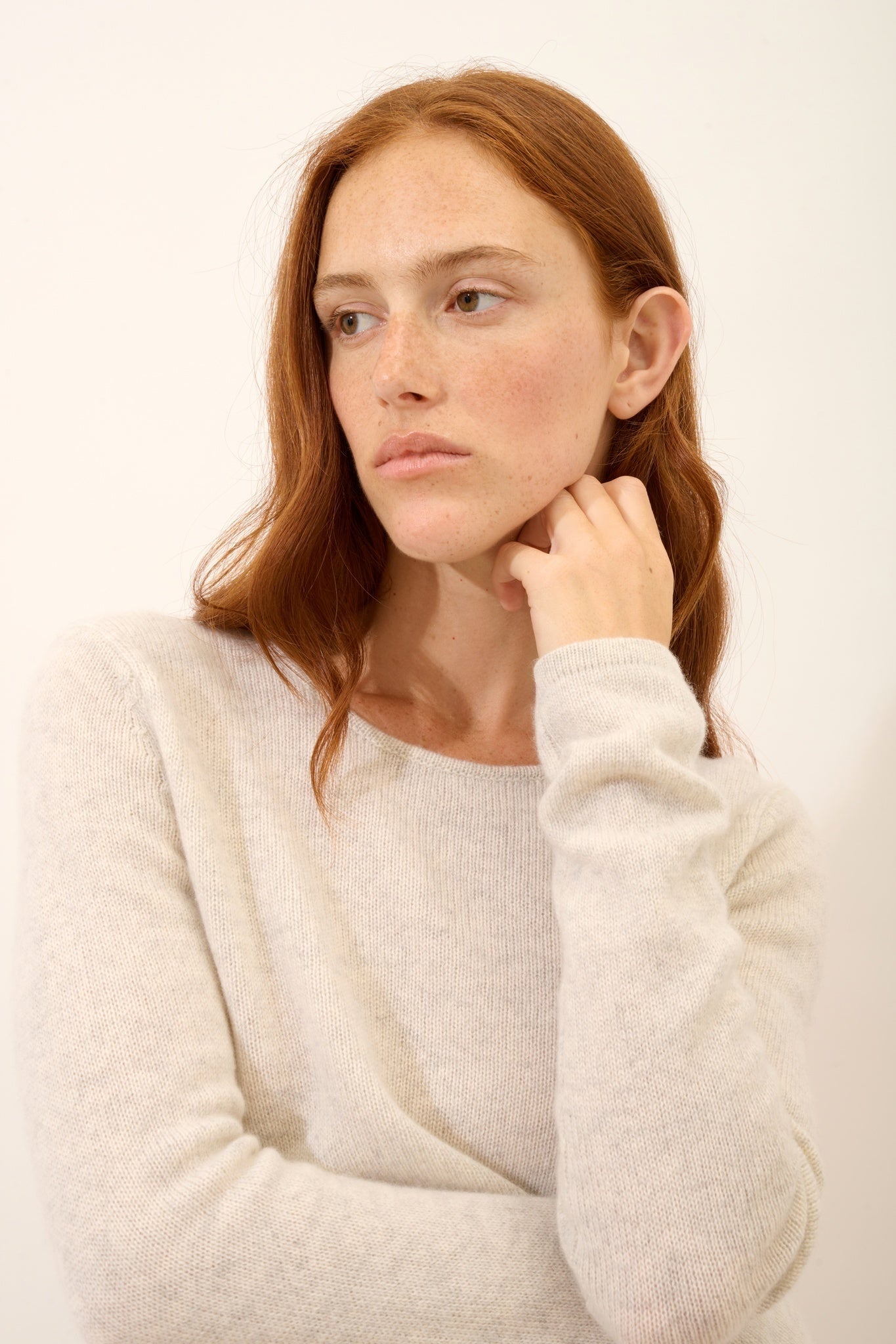 JOYCE round neck sweater, 4-ply pearl gray heather