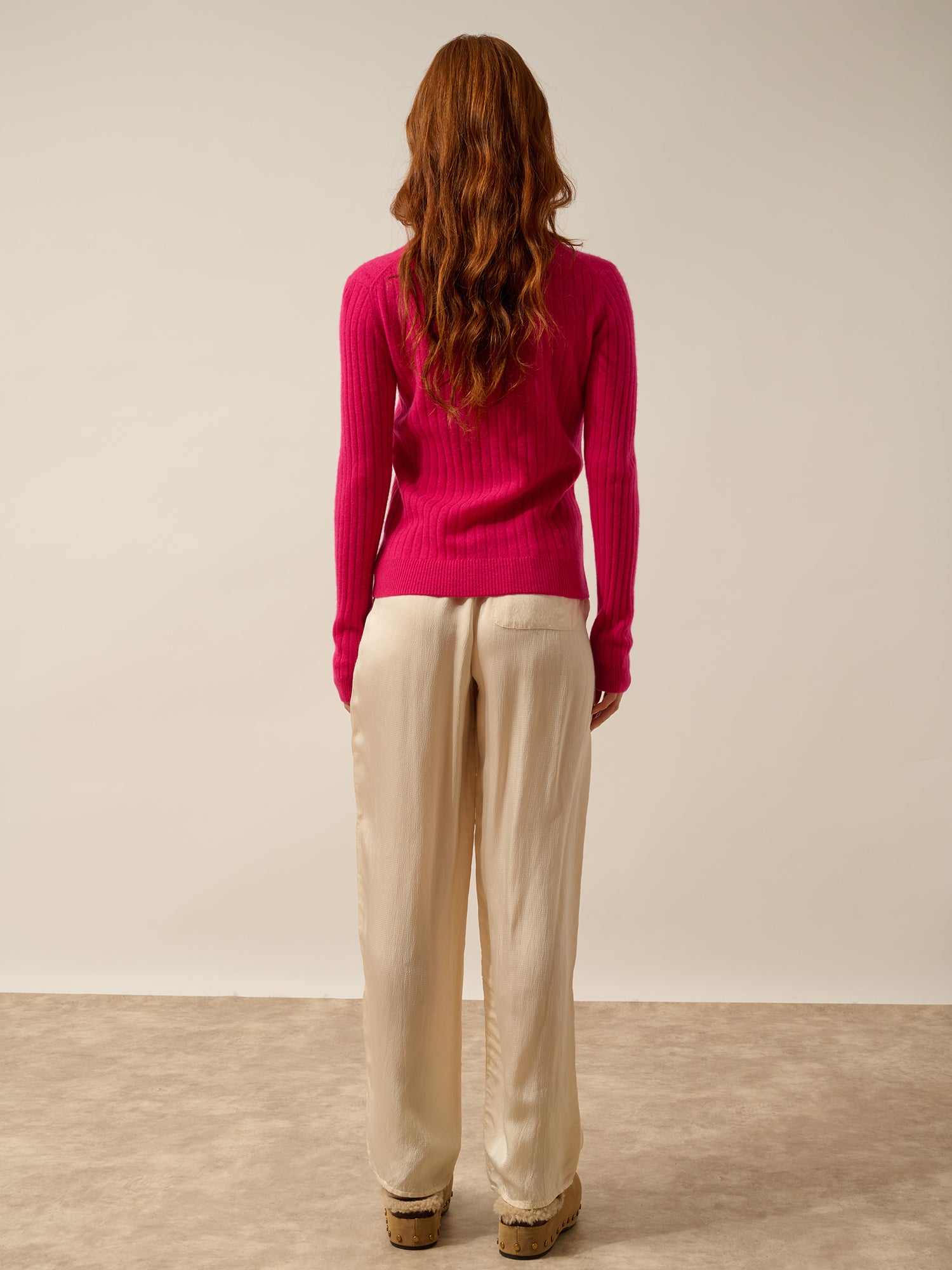 AVANA round-neck sweater fuchsia