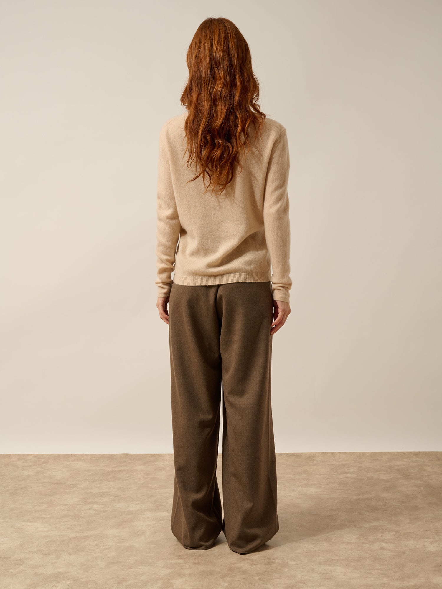 FIONA boat-neck sweater sand