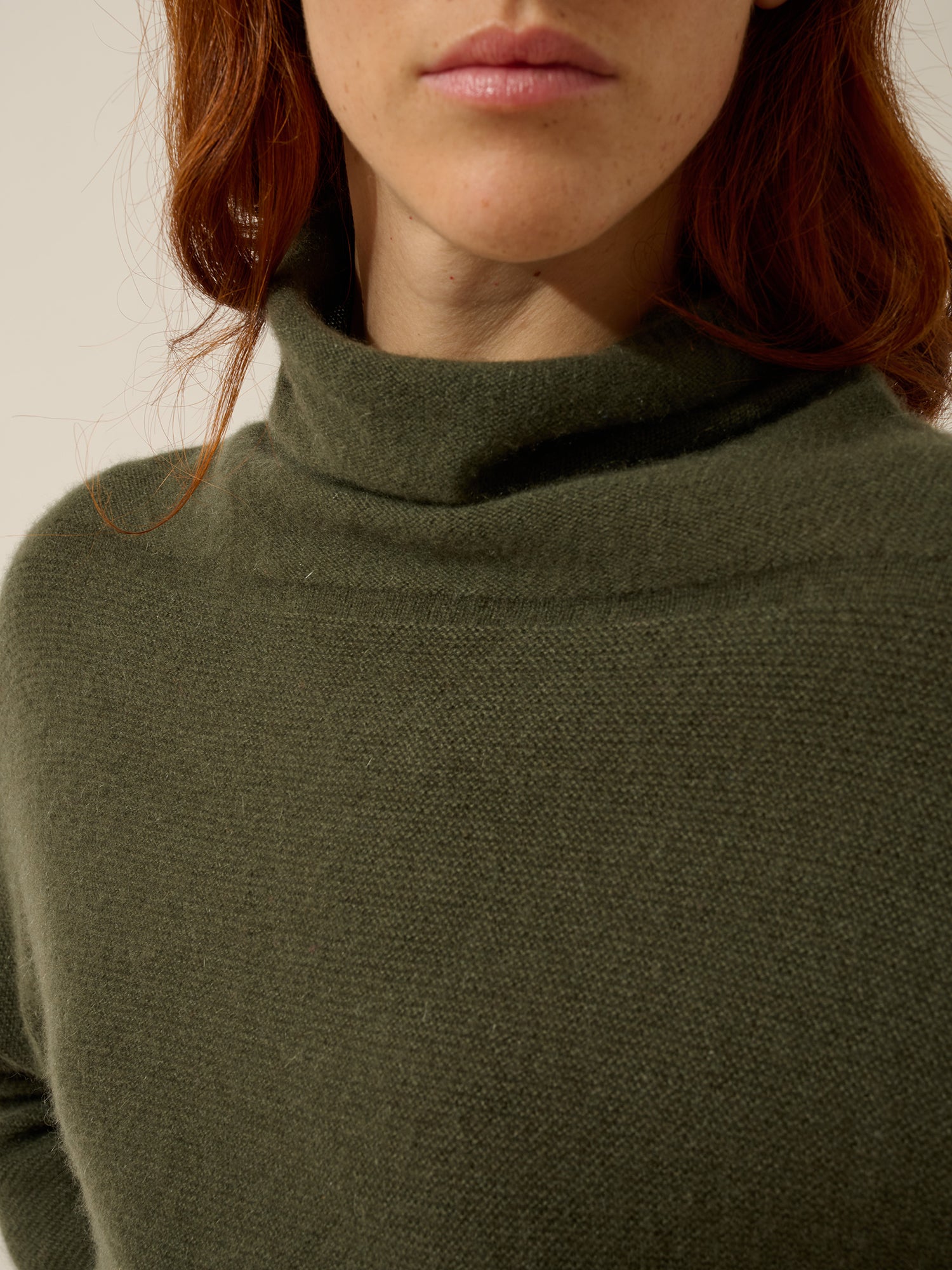 BLANTYRE pull col roulé kaki