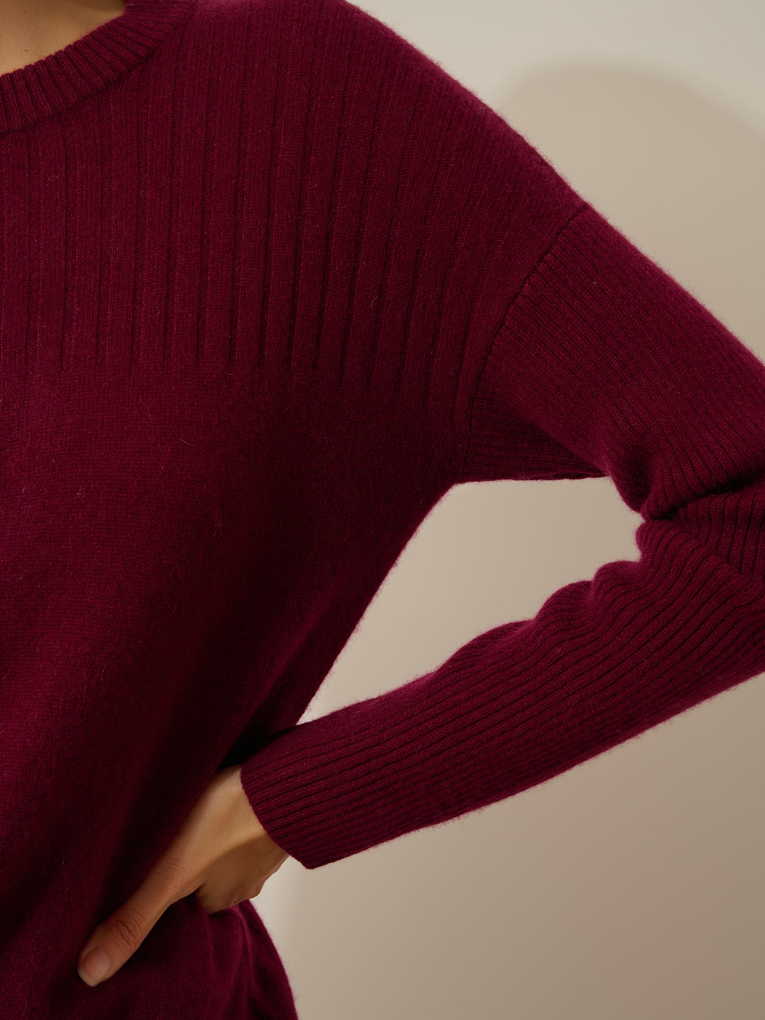 ALVERIS pull col rond bordeaux