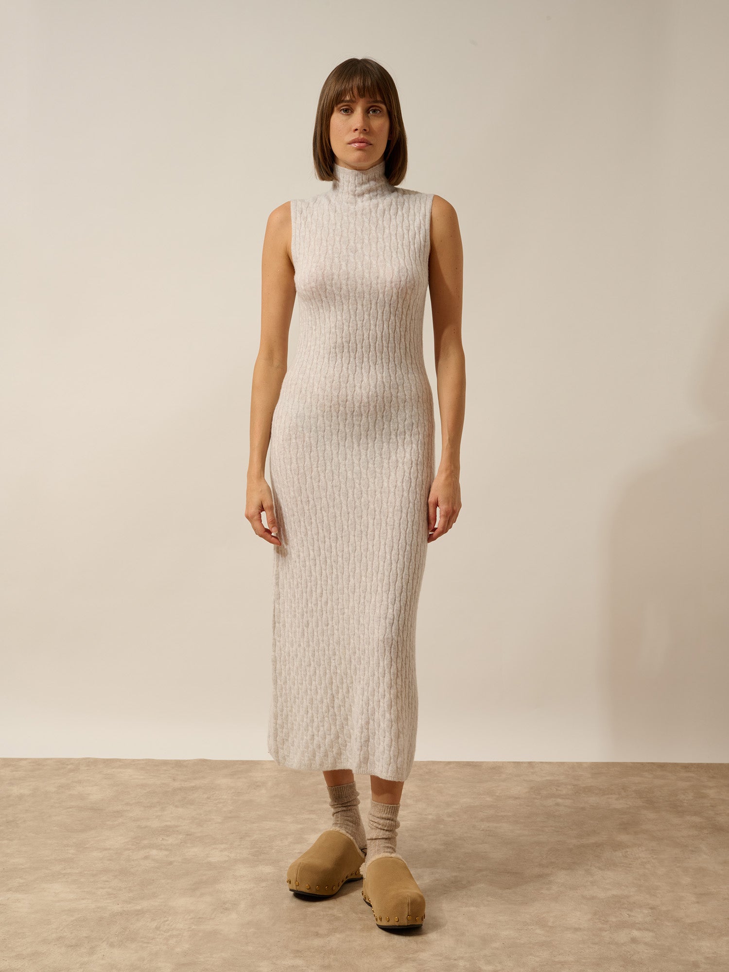 MANON robe col montant sans manches gris perle chiné