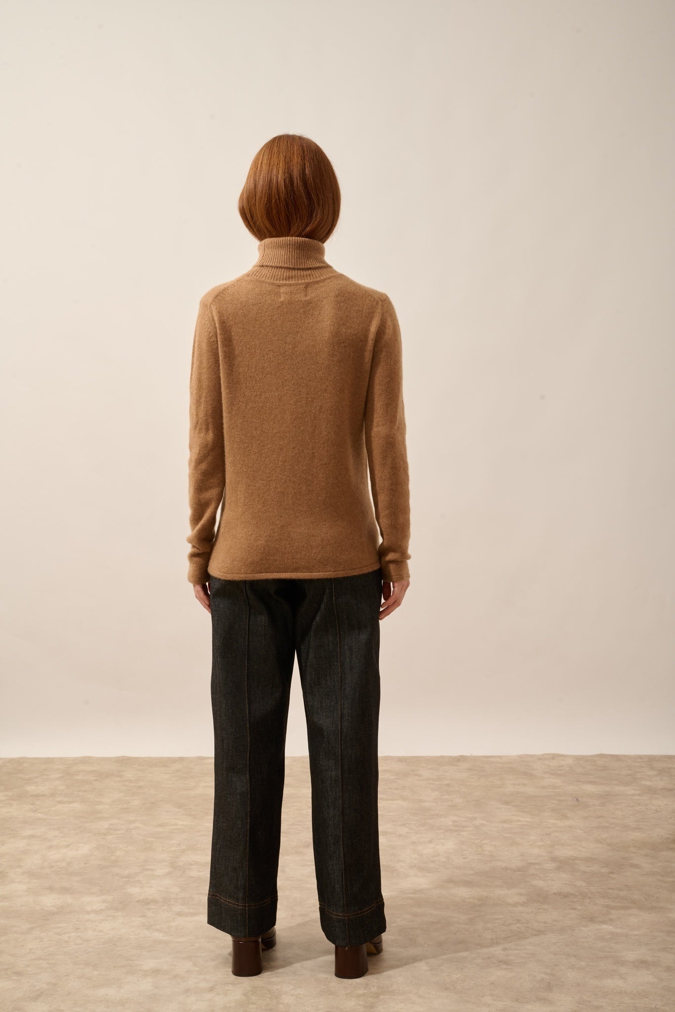 JUNE pull col roulé 4 fils noisette