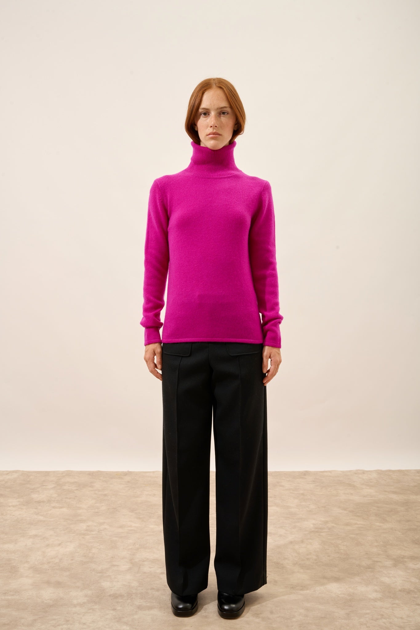 JUNE pull col roulé 4 fils violine