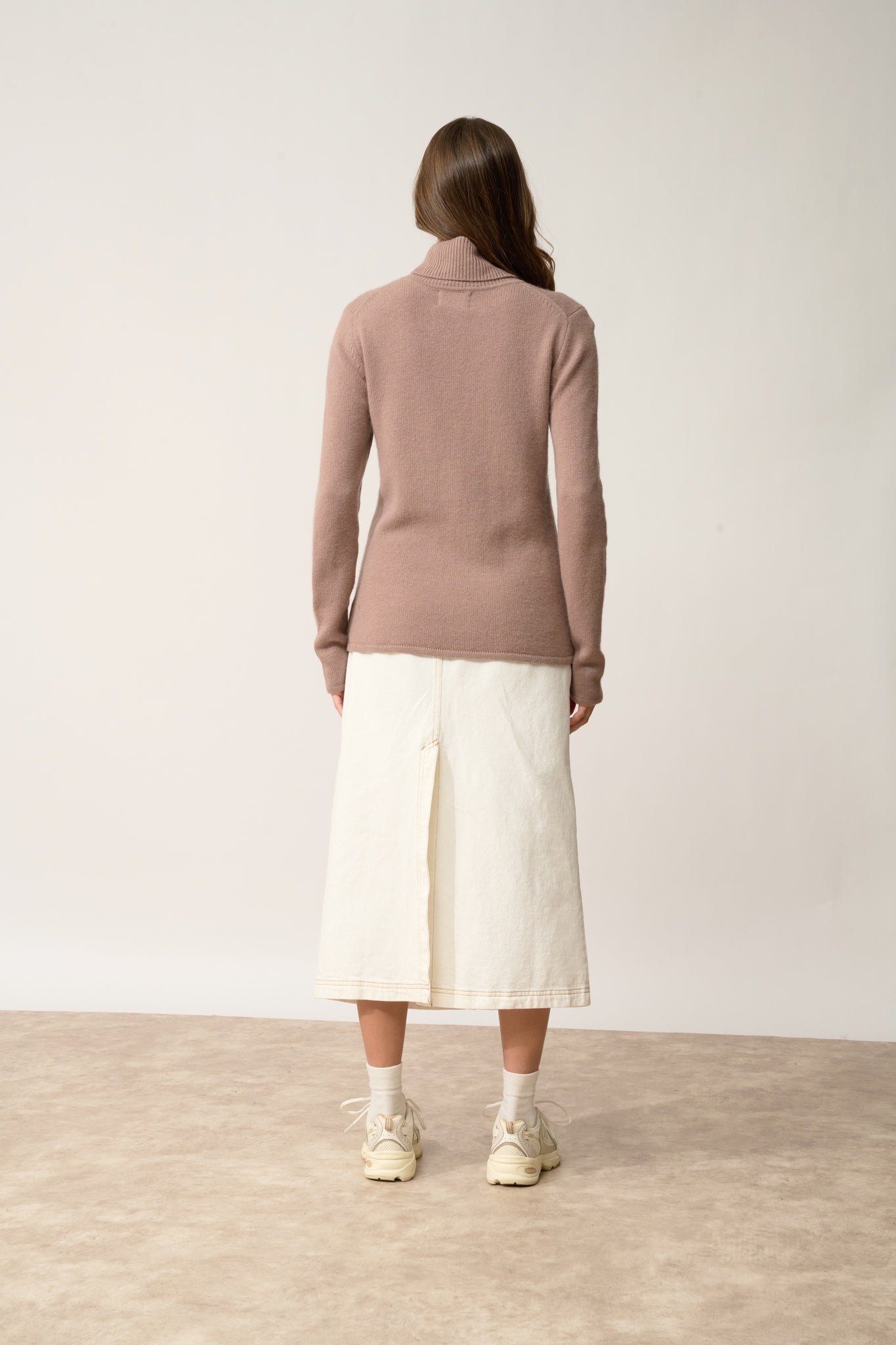 JUNE pull col roulé cuivre