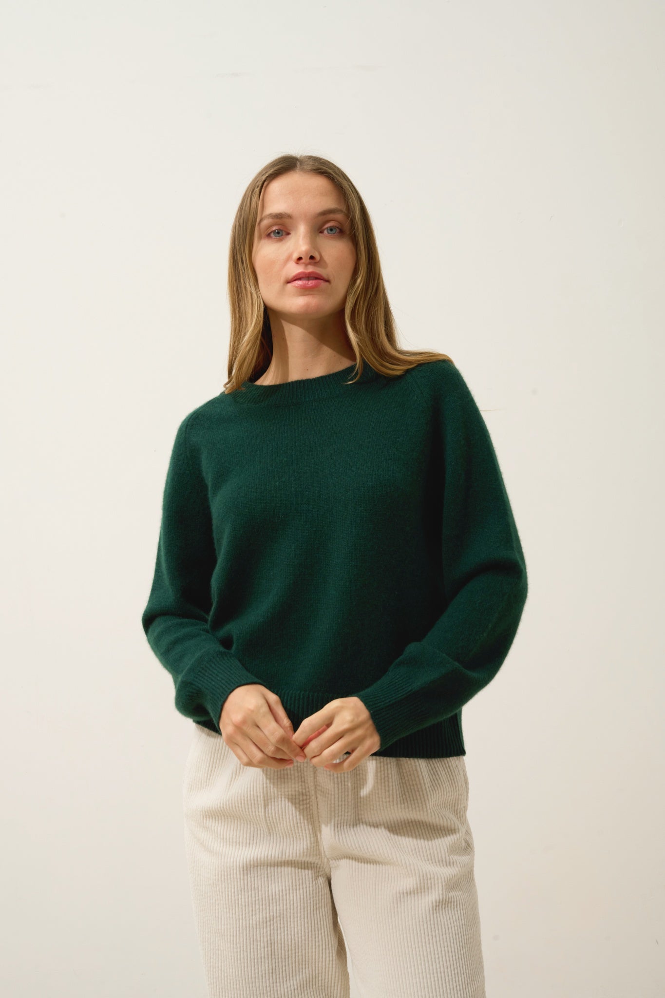 KONA pull col rond cyprès