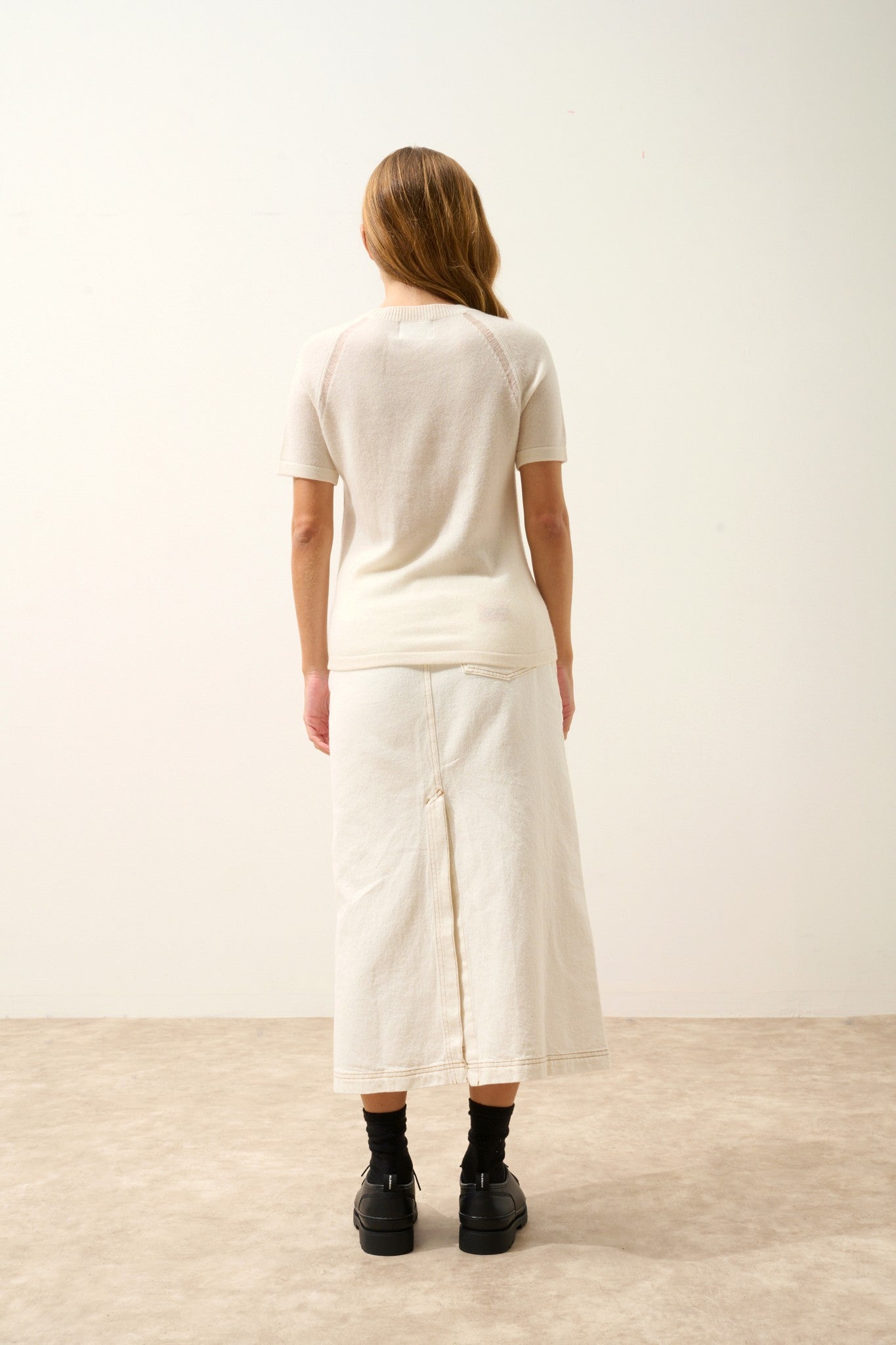 laïsa t-shirt col rond ivoire 100% cachemire