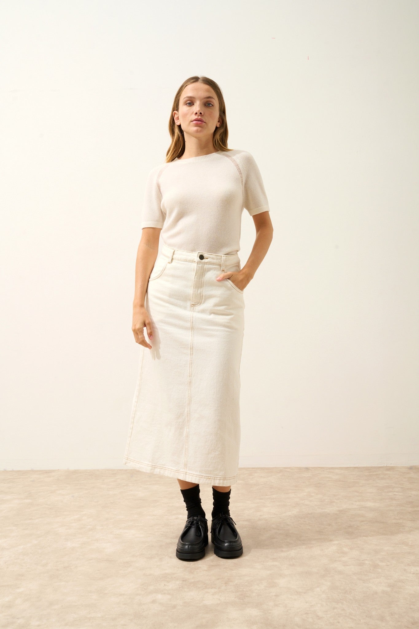 laïsa t-shirt col rond ivoire 100% cachemire