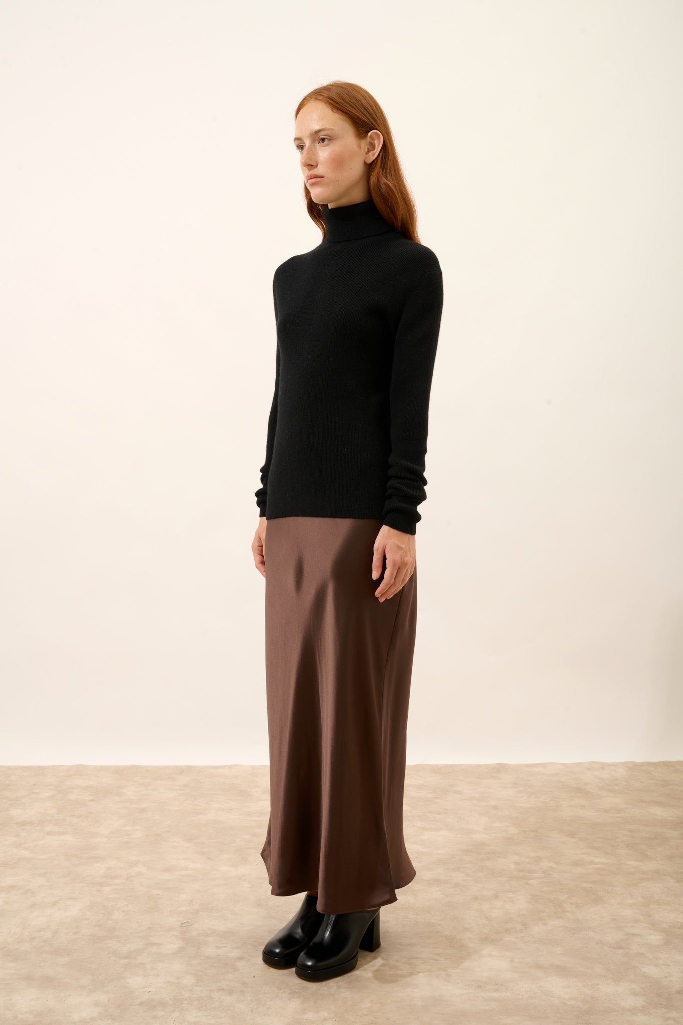 LANAIS pull col roulé noir