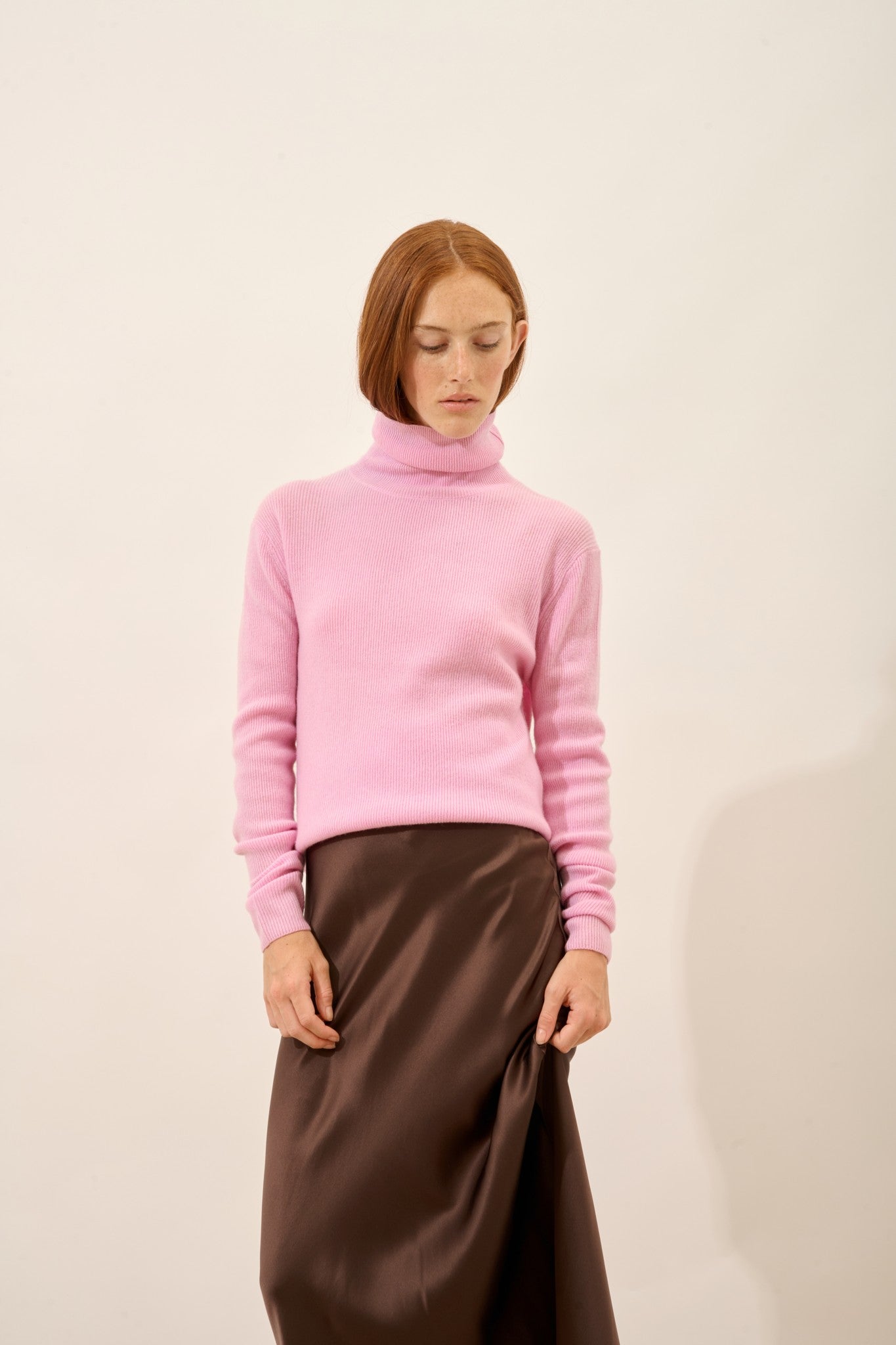 lanais pull col roulé quartz rose 100% cachemire