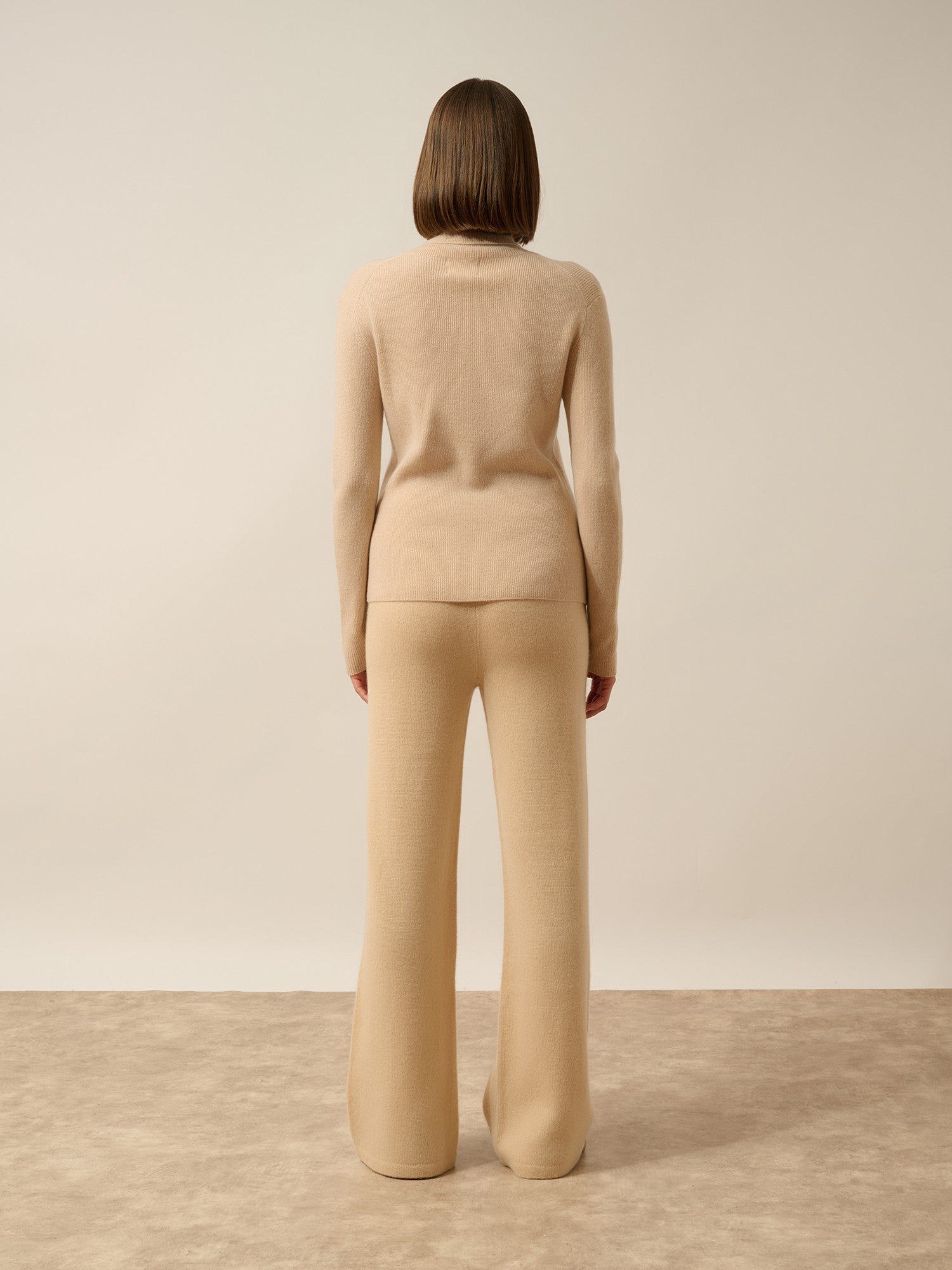 lanais pull col roulé sable