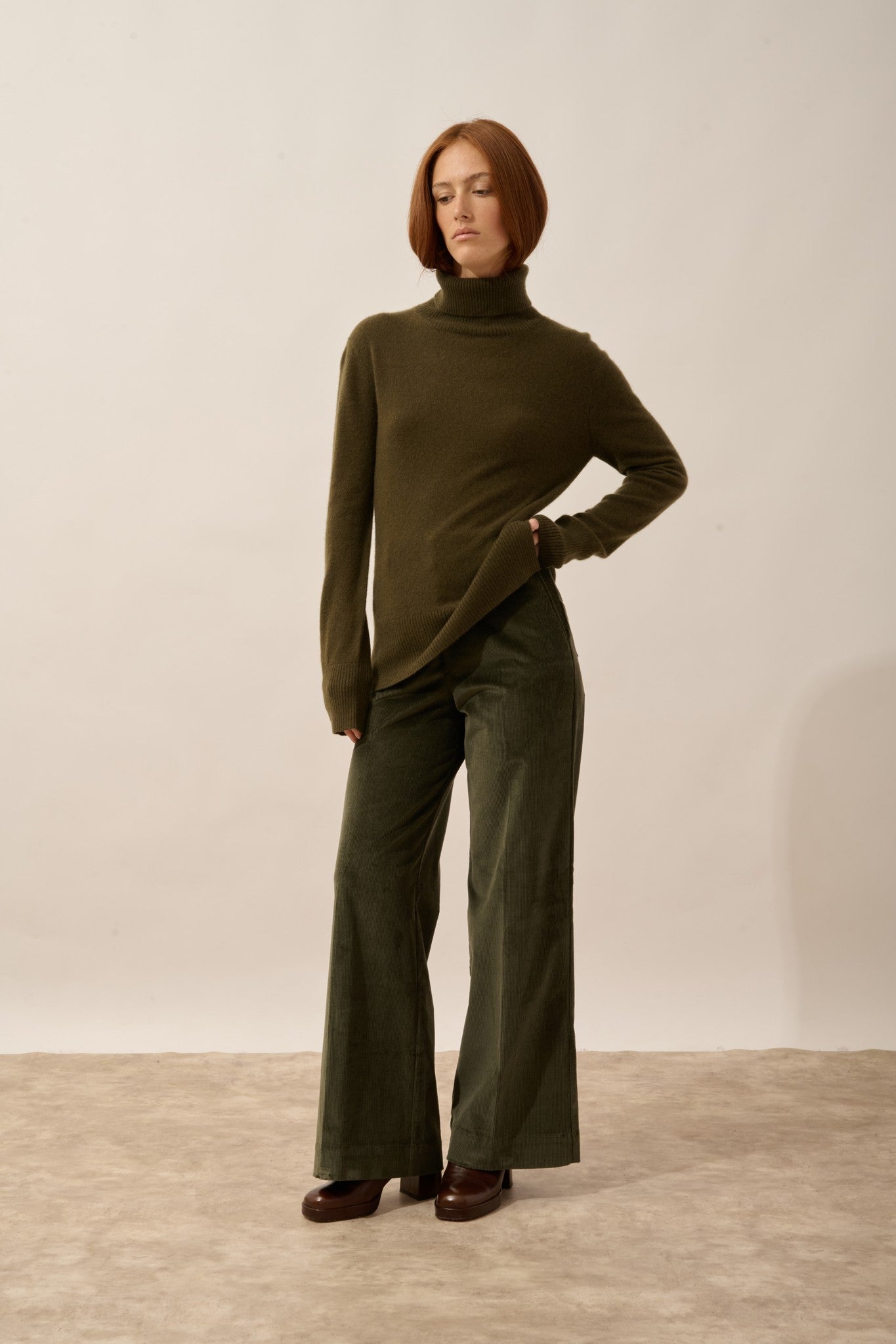 lexie pull col roulé chatain