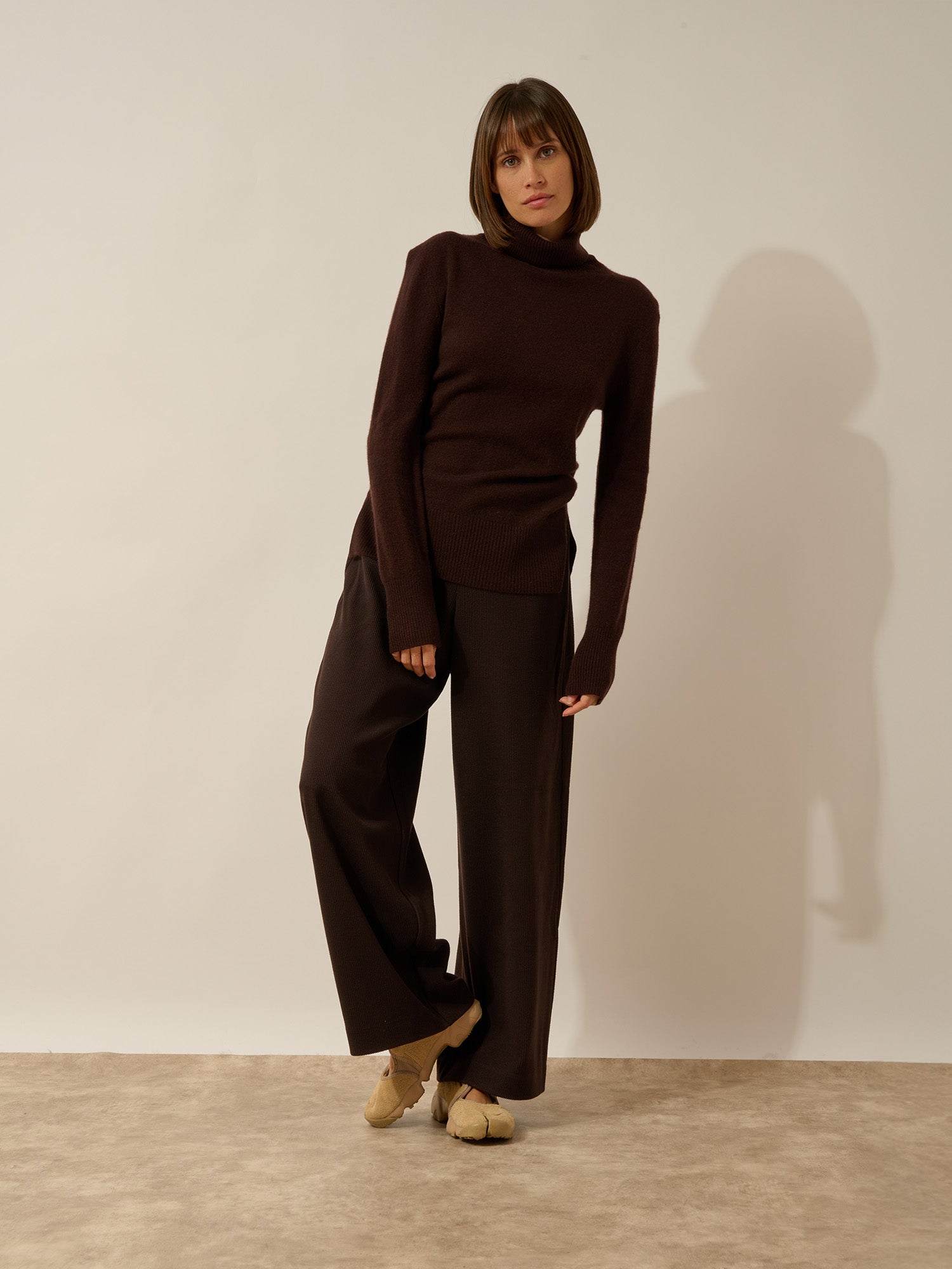 LEXIE pull col roulé choco