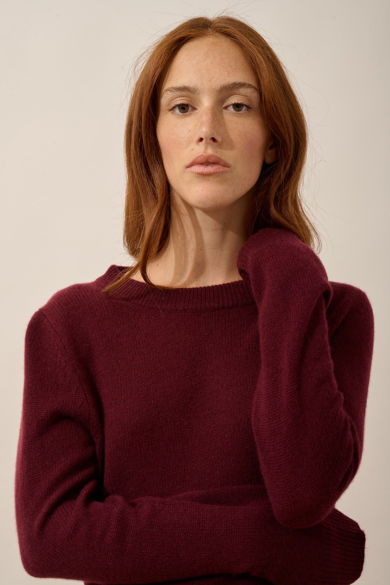 Lexini round neck sweater, 4-ply, blackberry
