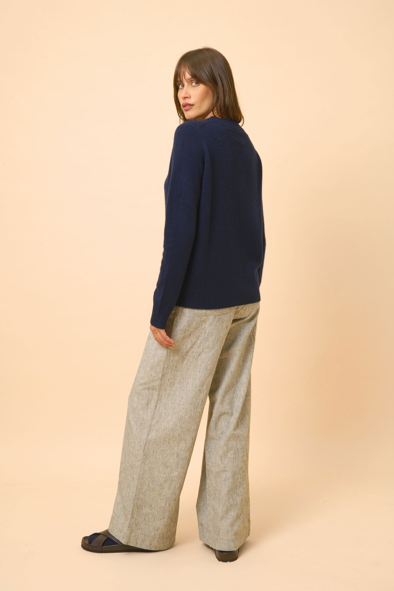 LEXINI navy round-neck sweater