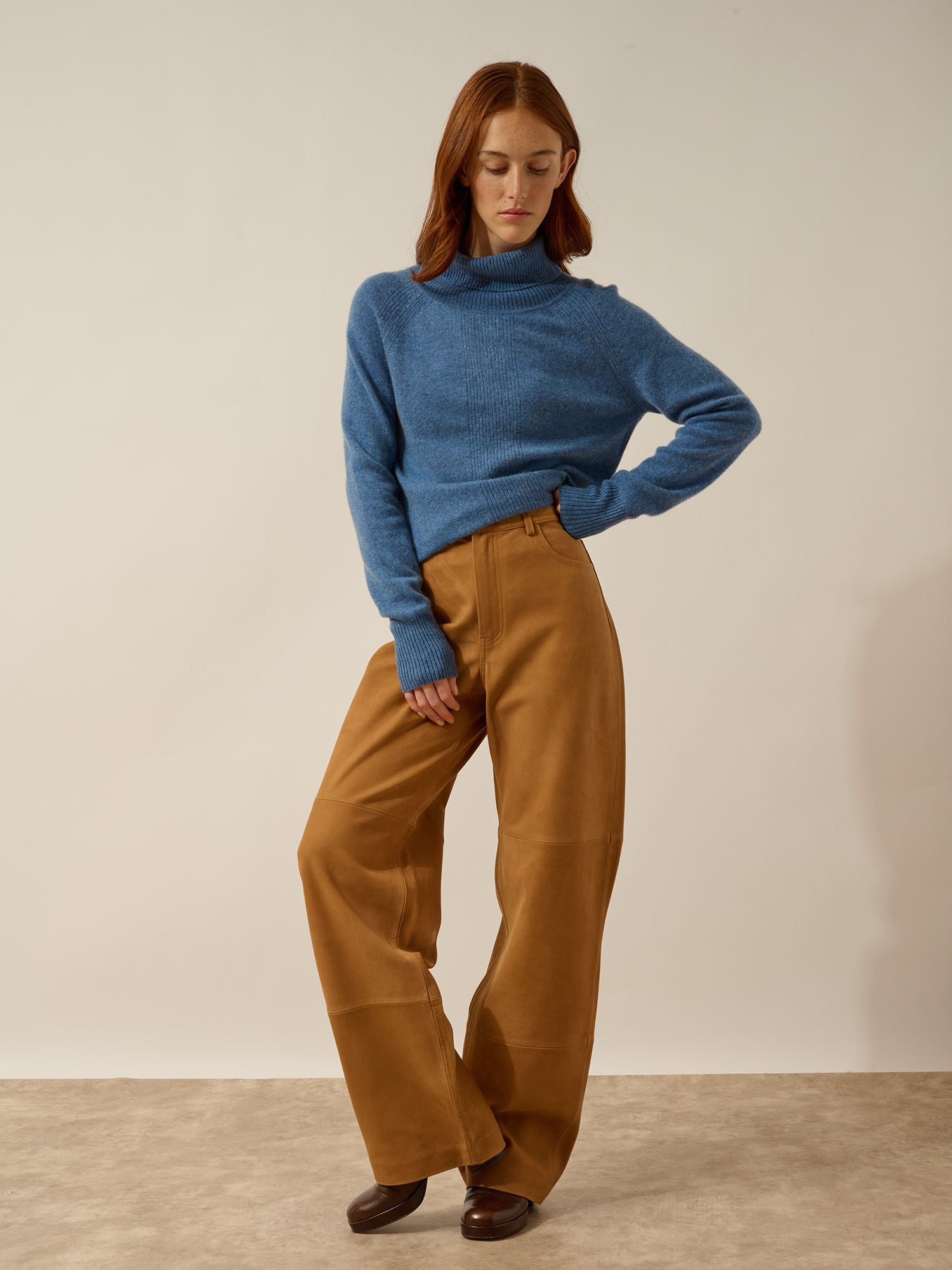 LILLY pull col roulé bleu denim