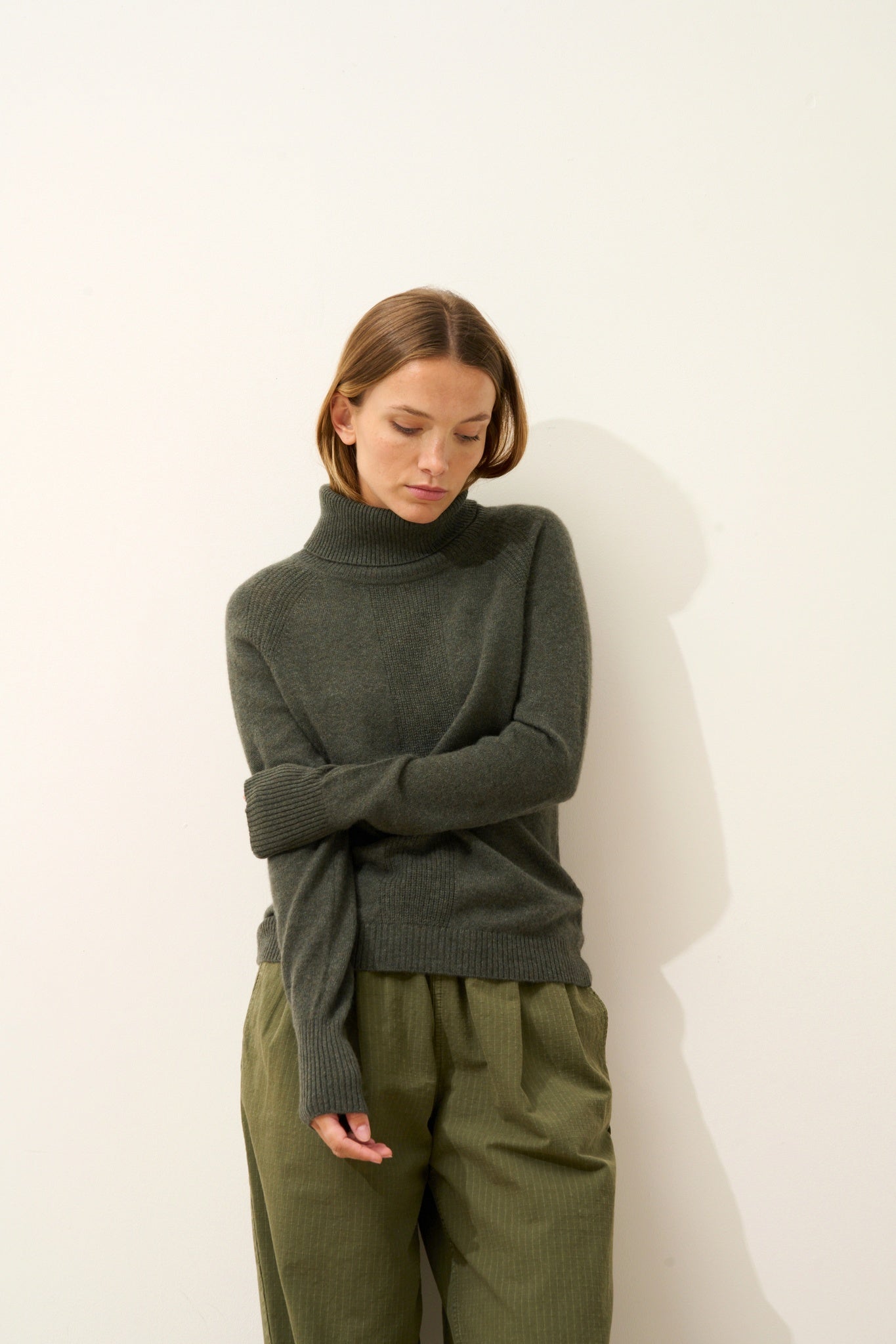 LILLY pull col roulé kaki chiné