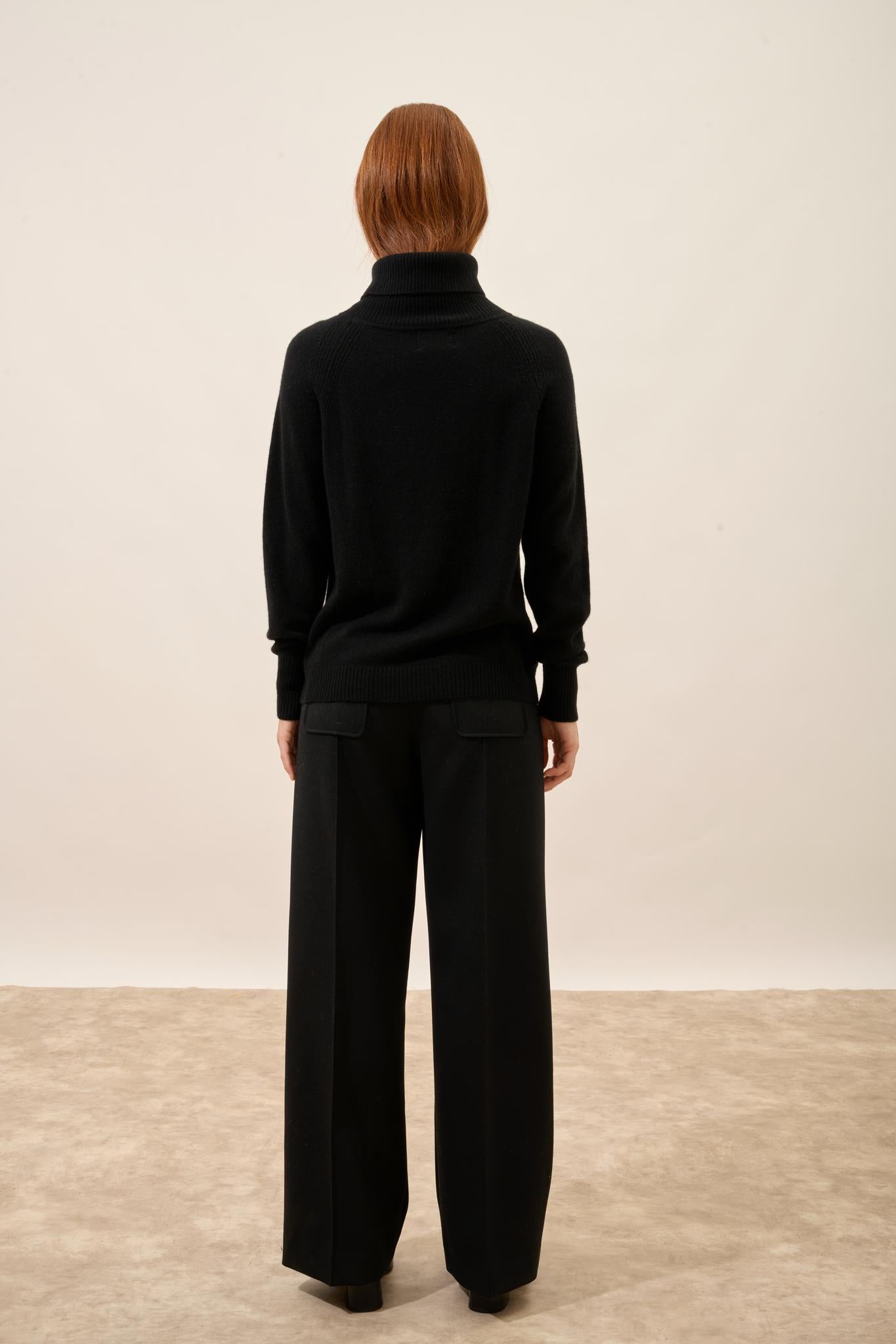 LILLY black turtleneck sweater