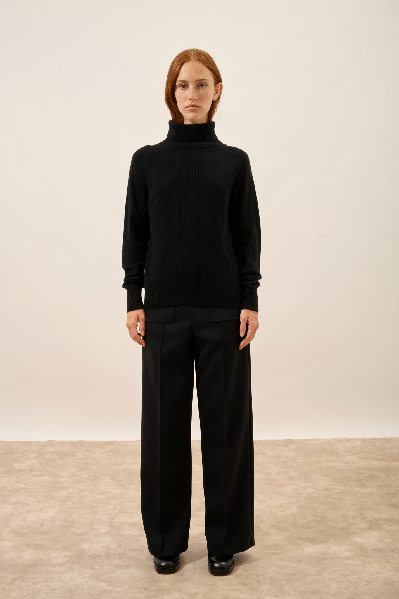 LILLY black turtleneck sweater