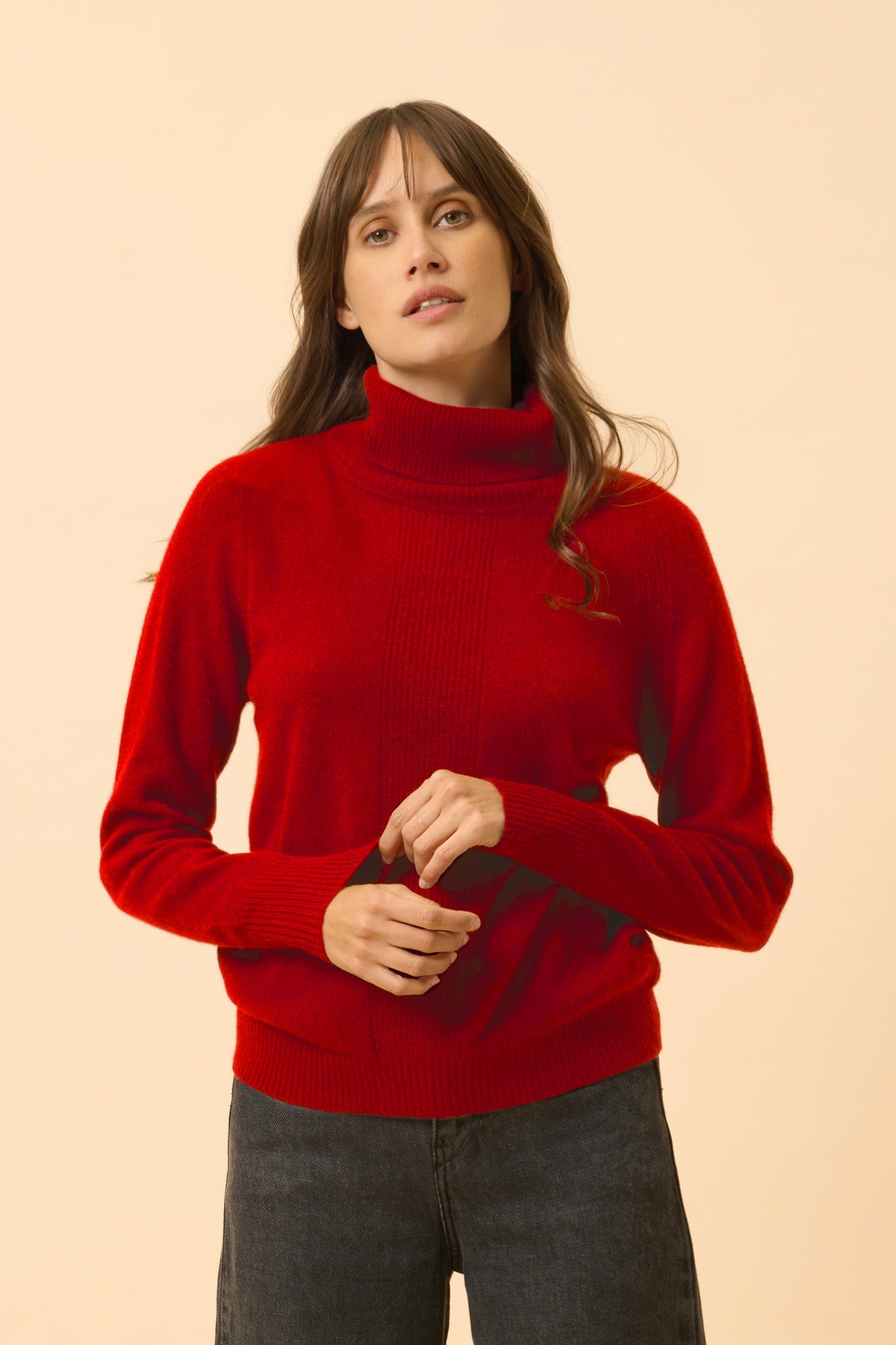 LILLY pull col roulé rouge