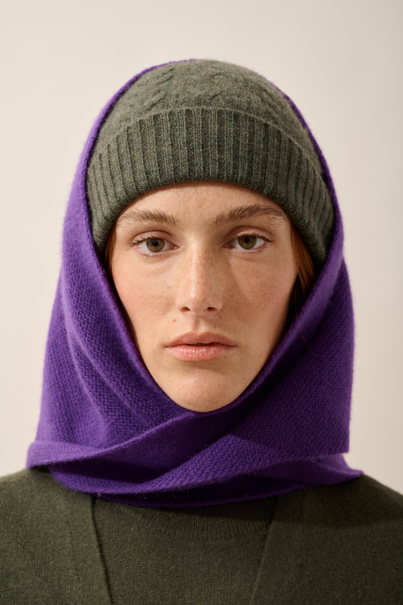 LIMA triangle scarf with fringes, 4 purple threads