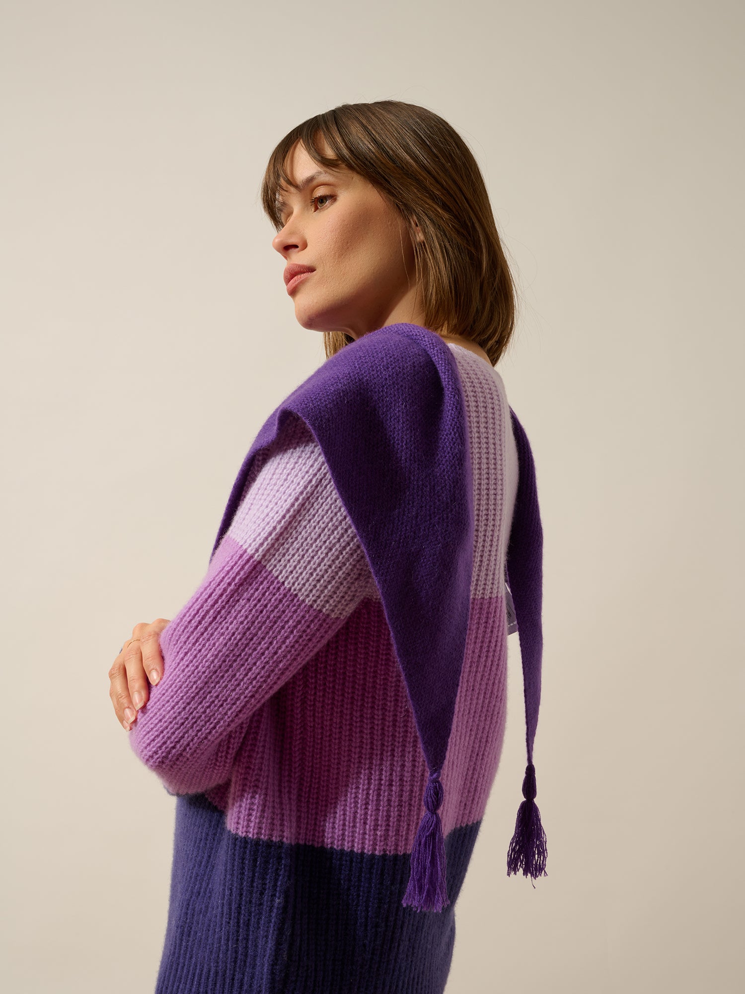 LIMA triangle scarf with fringes, 4 purple threads