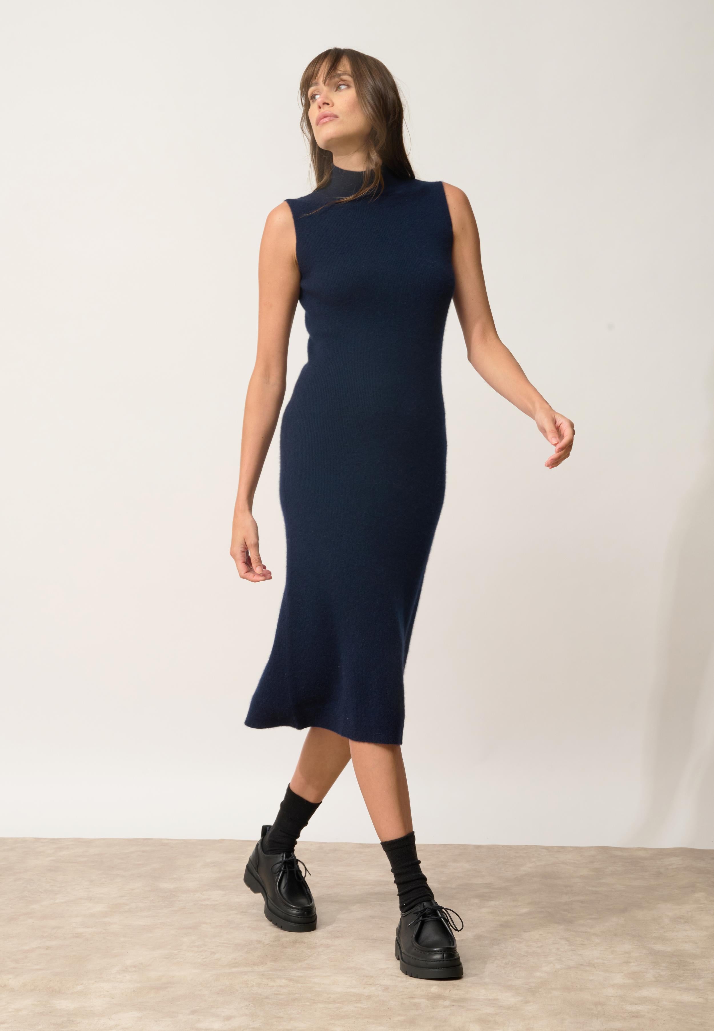 LOLA dress high collar navy