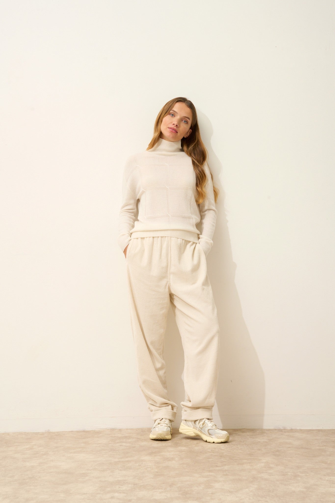 loralia pull col roulé ivoire 100% cachemire