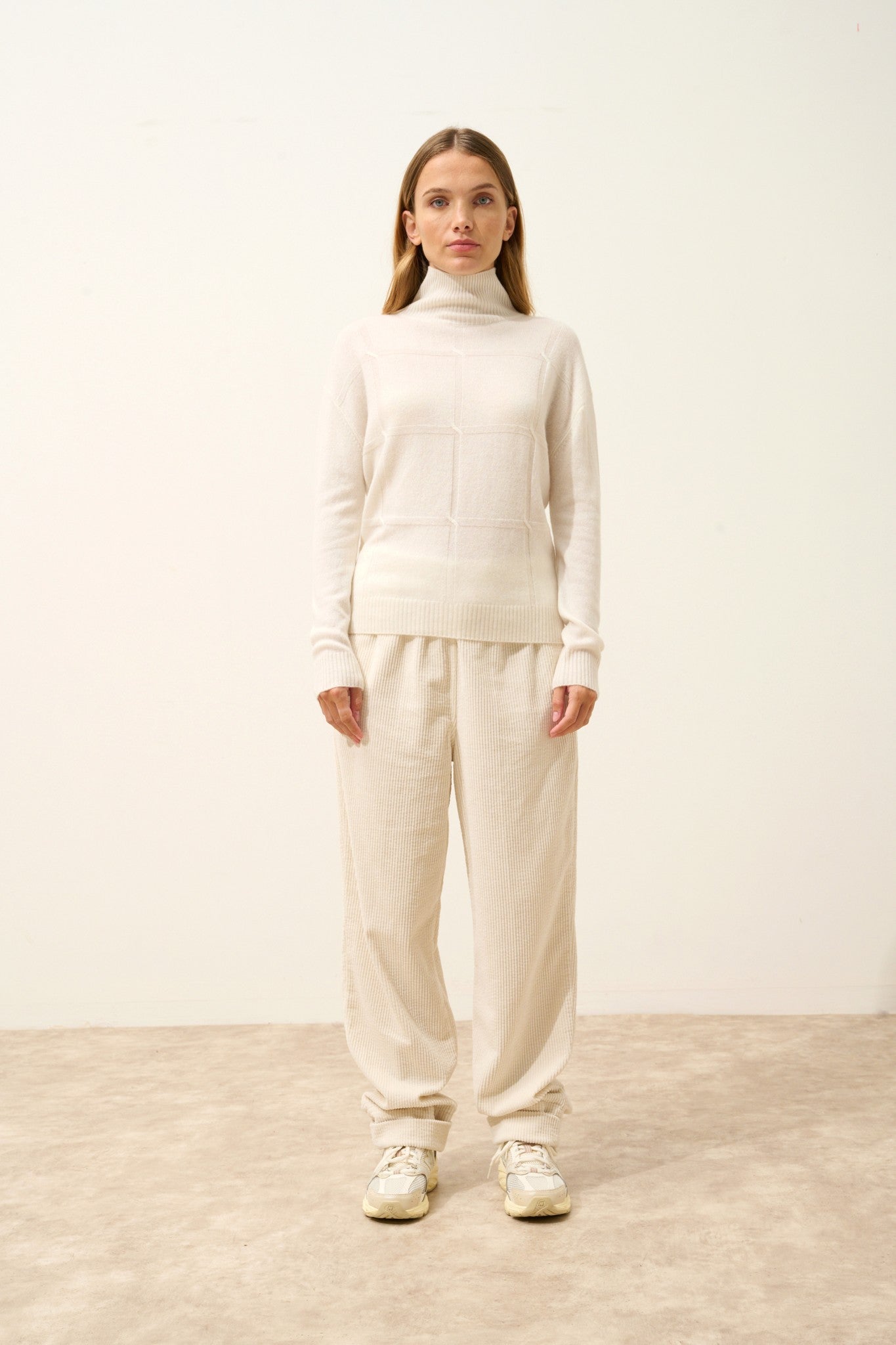 loralia pull col roulé ivoire 100% cachemire