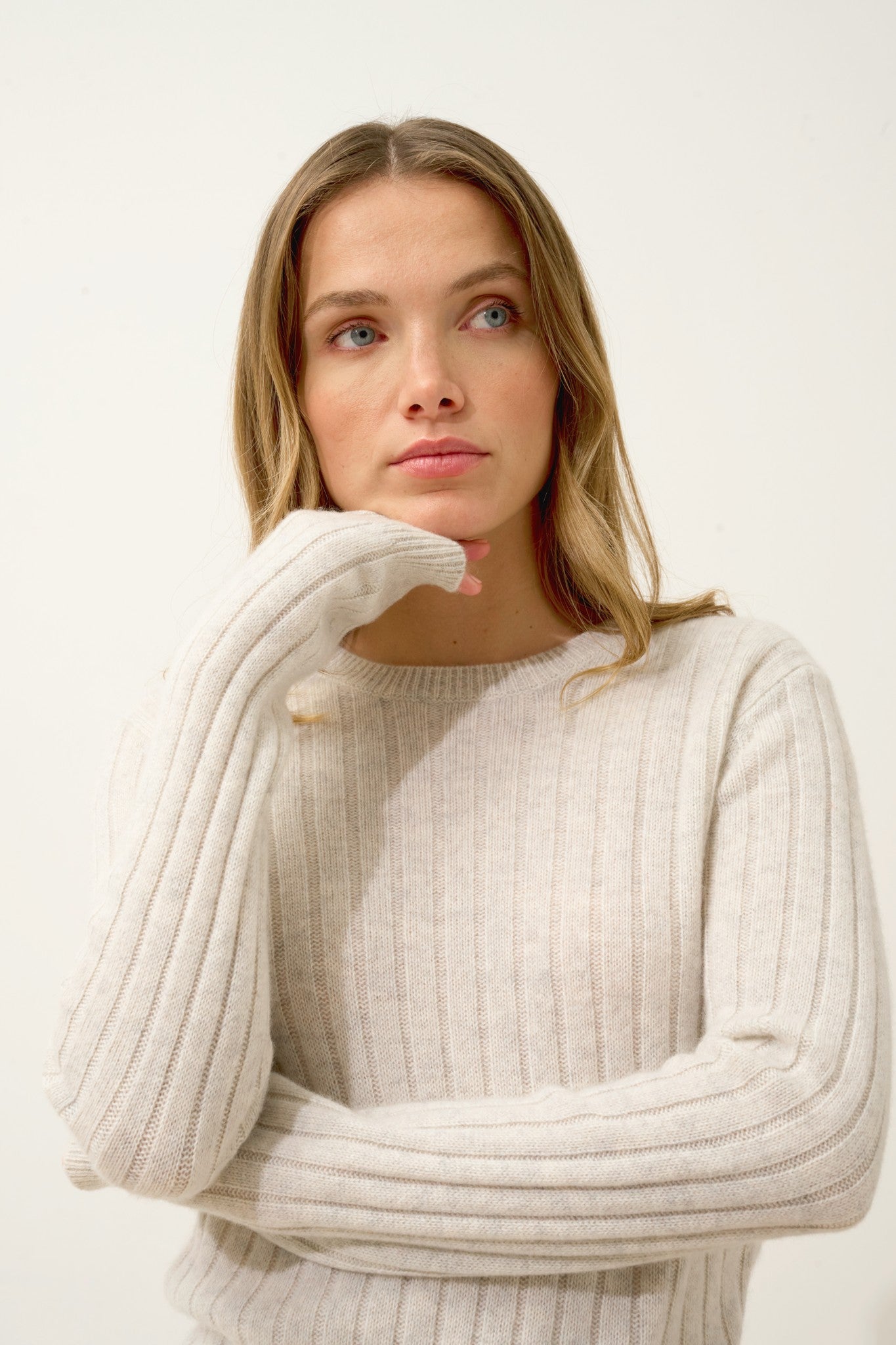 lorana pull col rond 4 fils gris perle chiné 100% cachemire