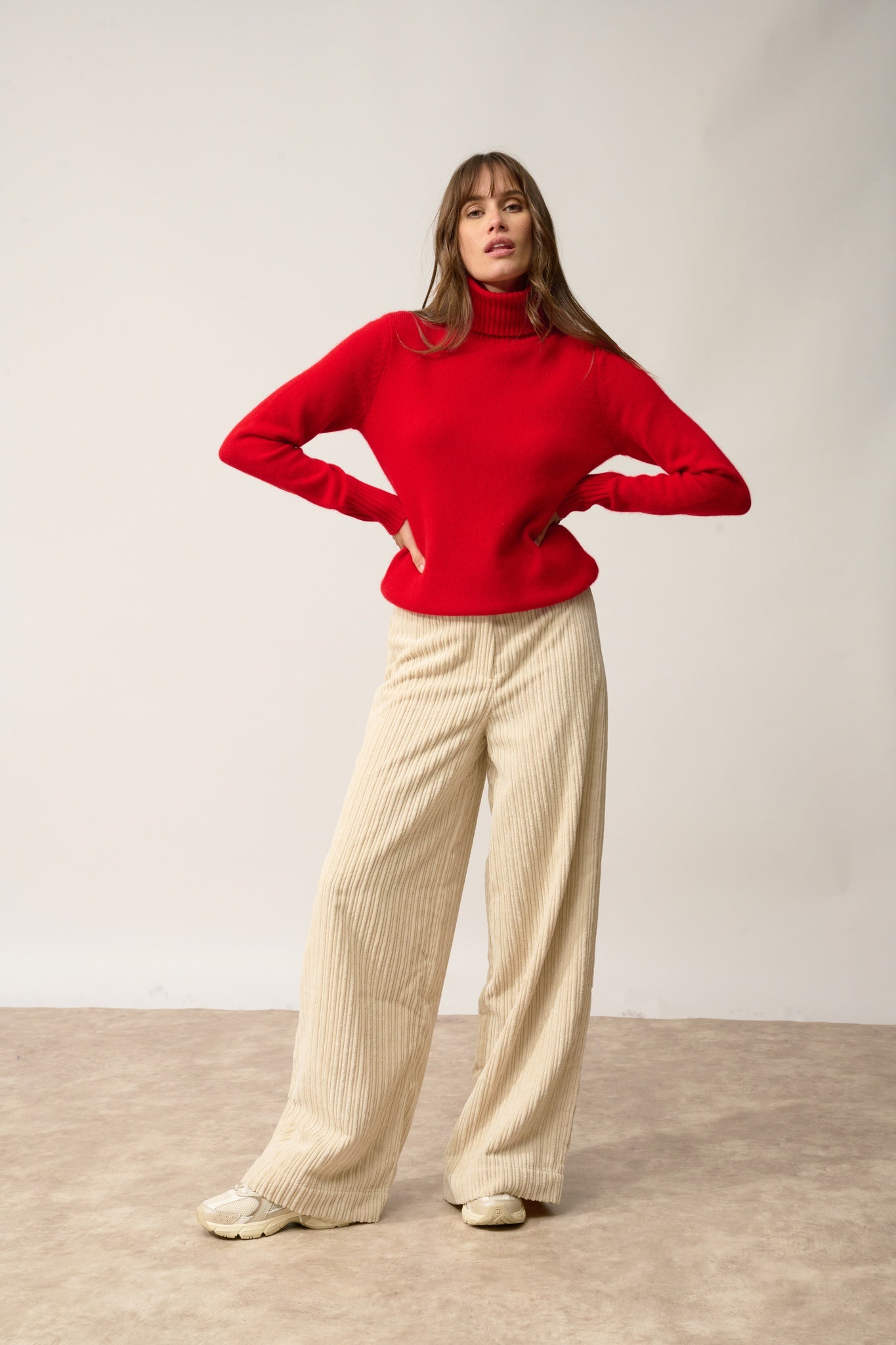 LUCIE red turtleneck sweater