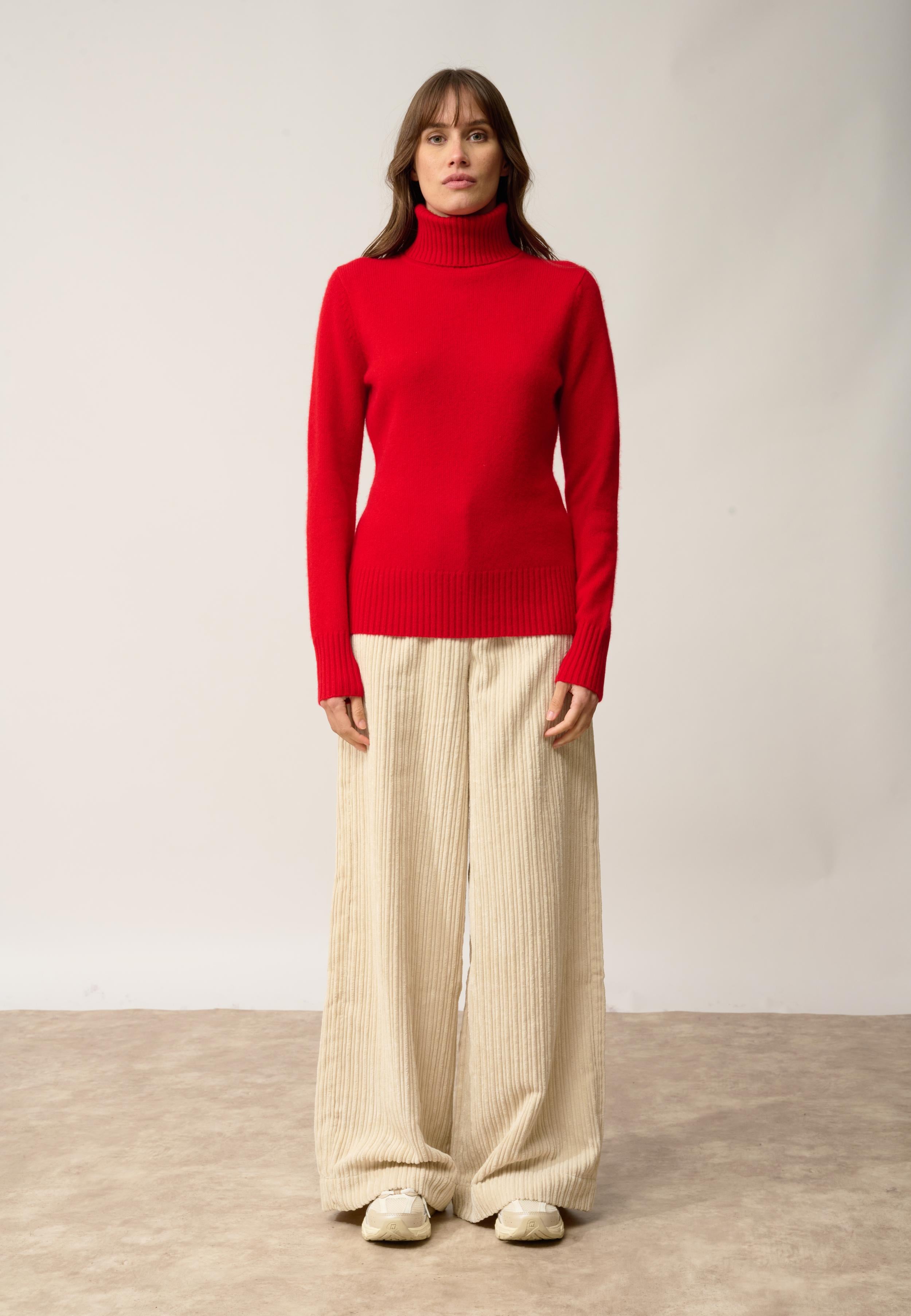 LUCIE pull col roulé rouge