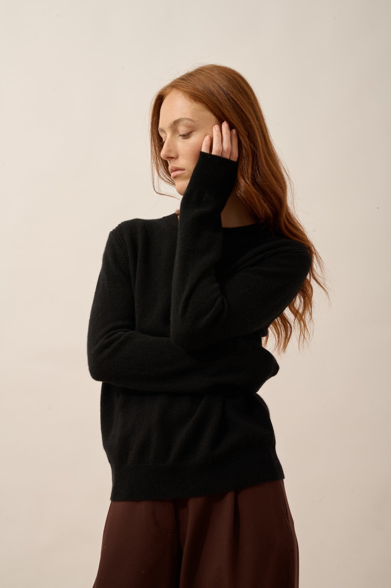 LUNERA pull col rond noir