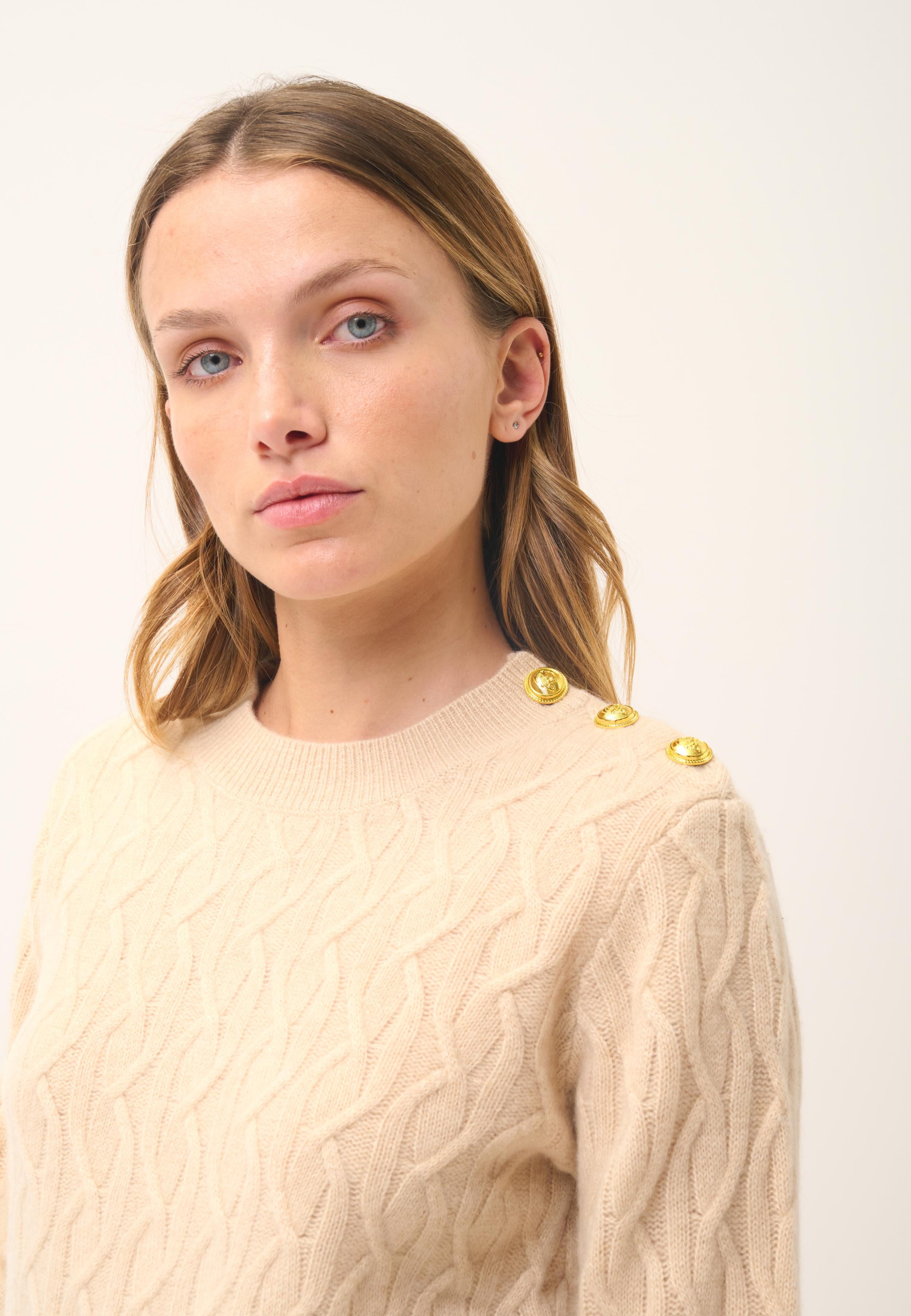 LYND round-neck sweater sand