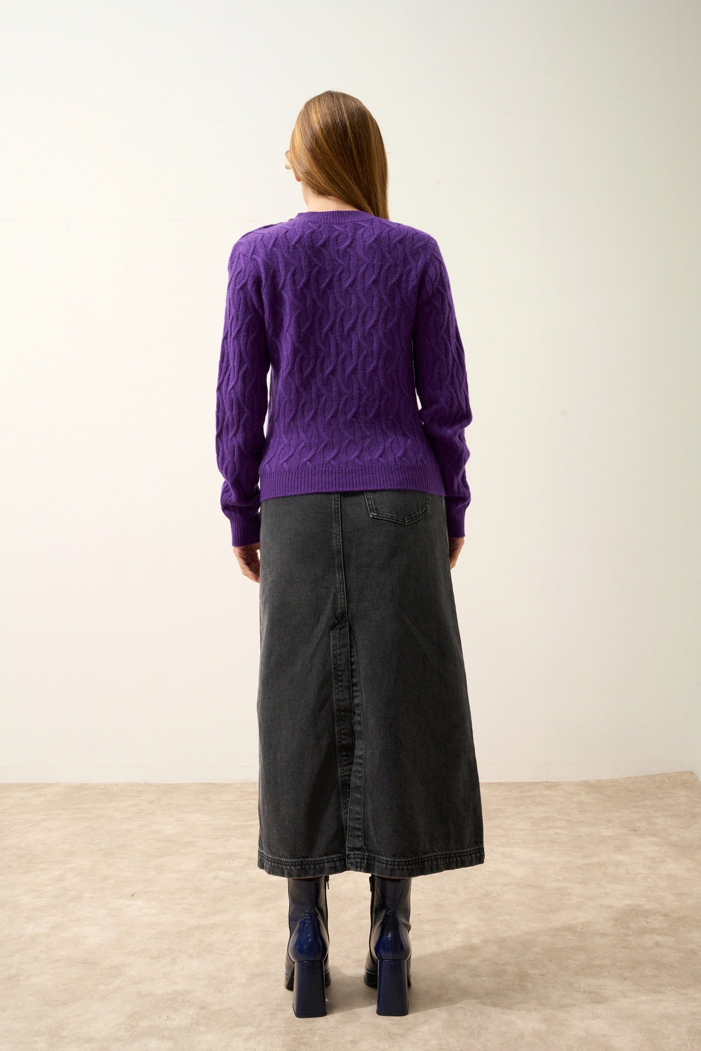 LYND purple crew neck sweater