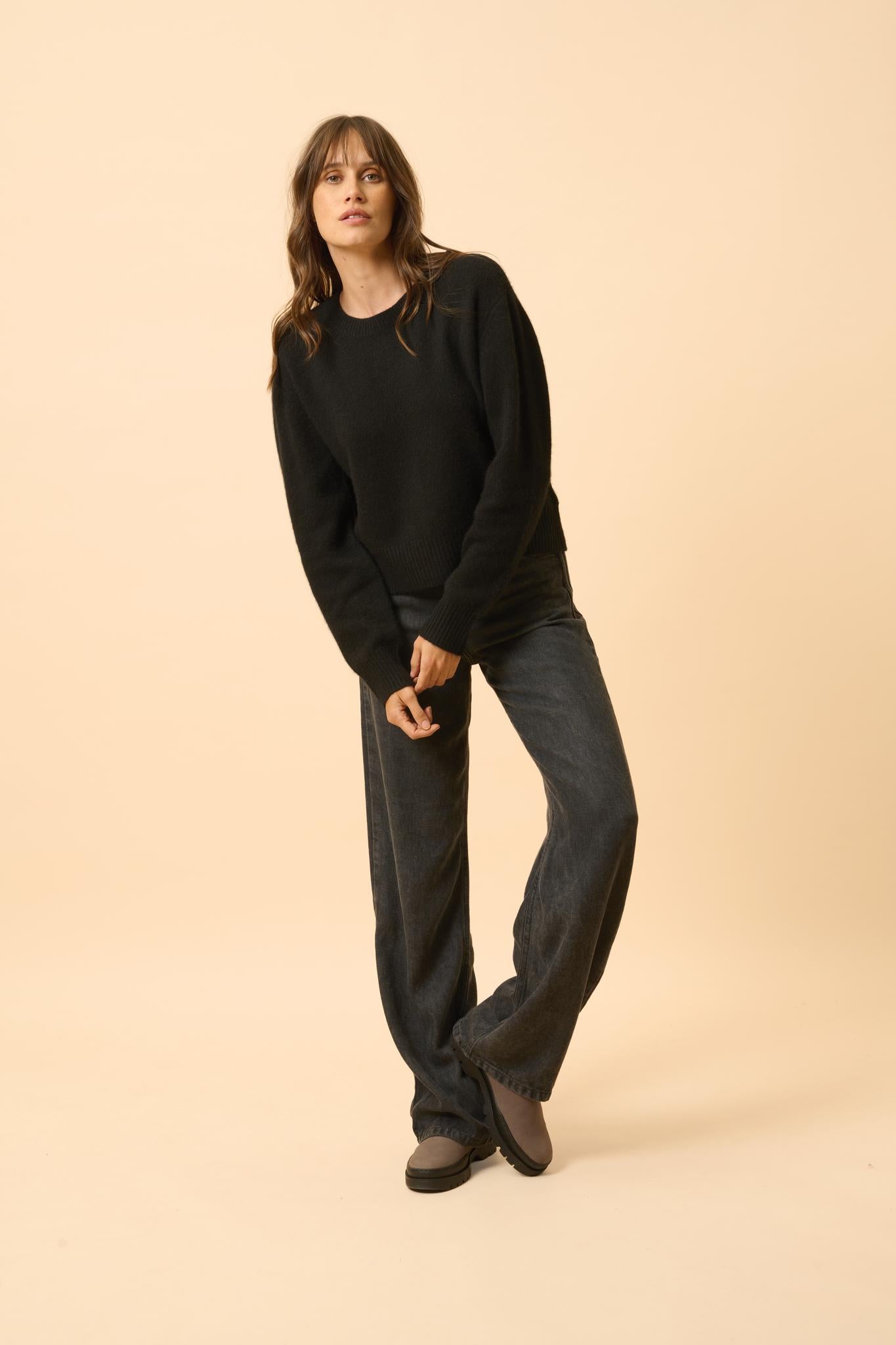MARGAUX pull col rond noir